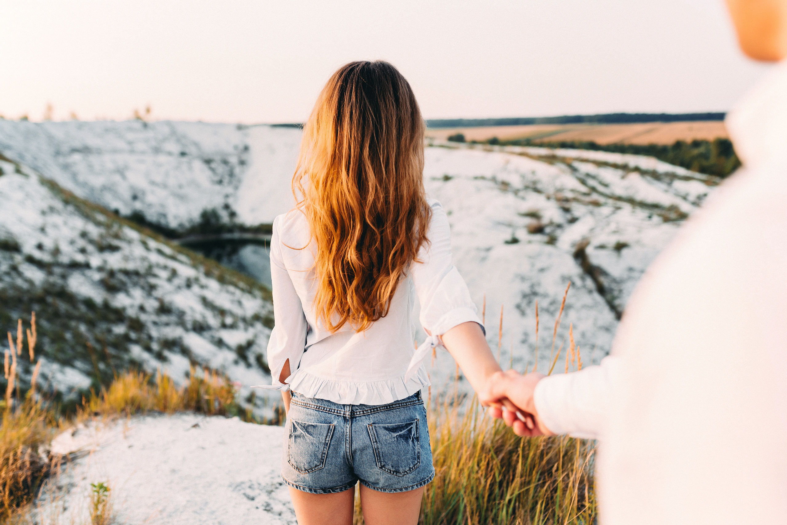 Прогулянка «білими горами» з класною парою. Весільний фотограф | Рівне | Львів | Ваш фотограф на весілля
