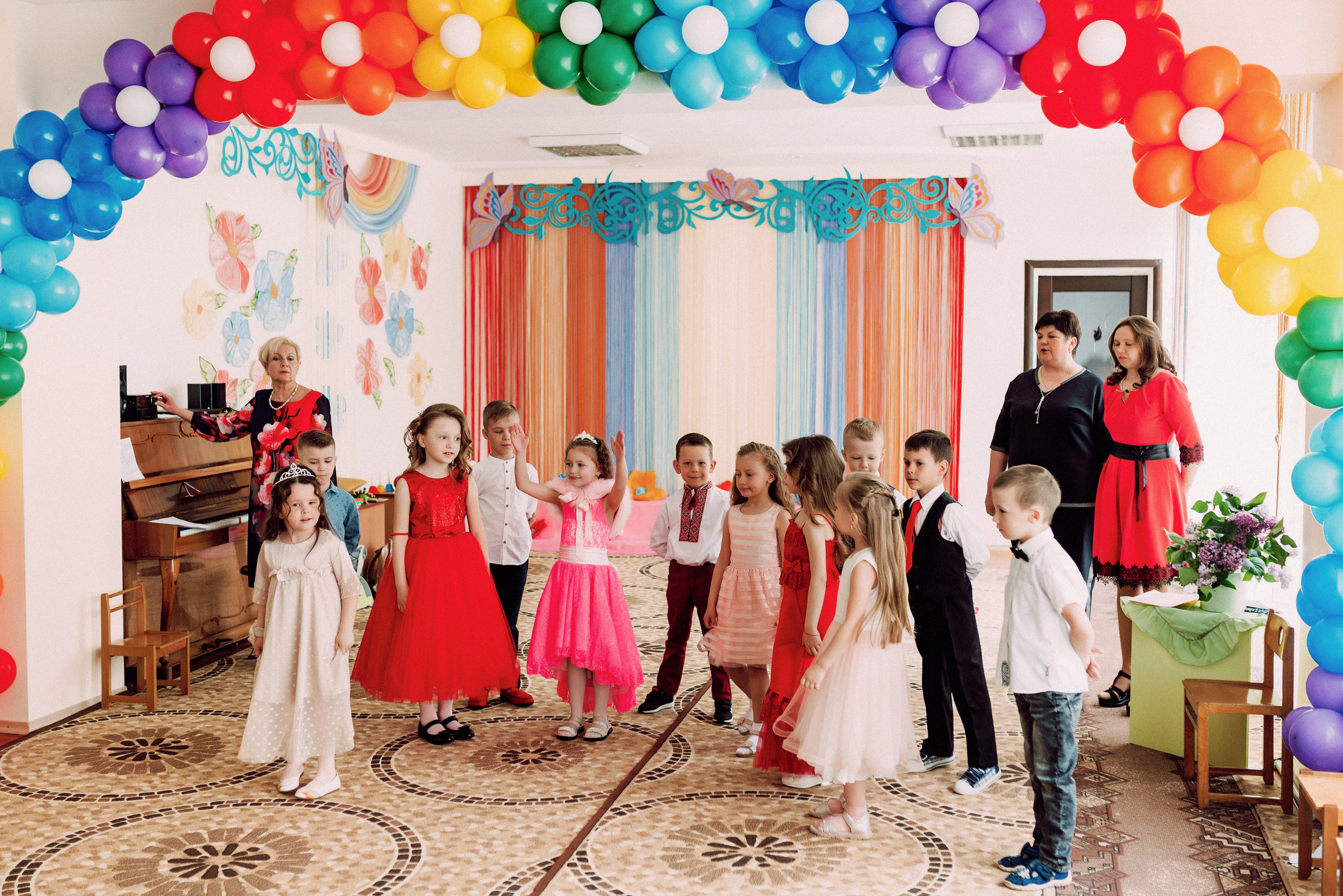 Ранок в садочку. Весільний фотограф | Рівне | Львів | Ваш фотограф на весілля