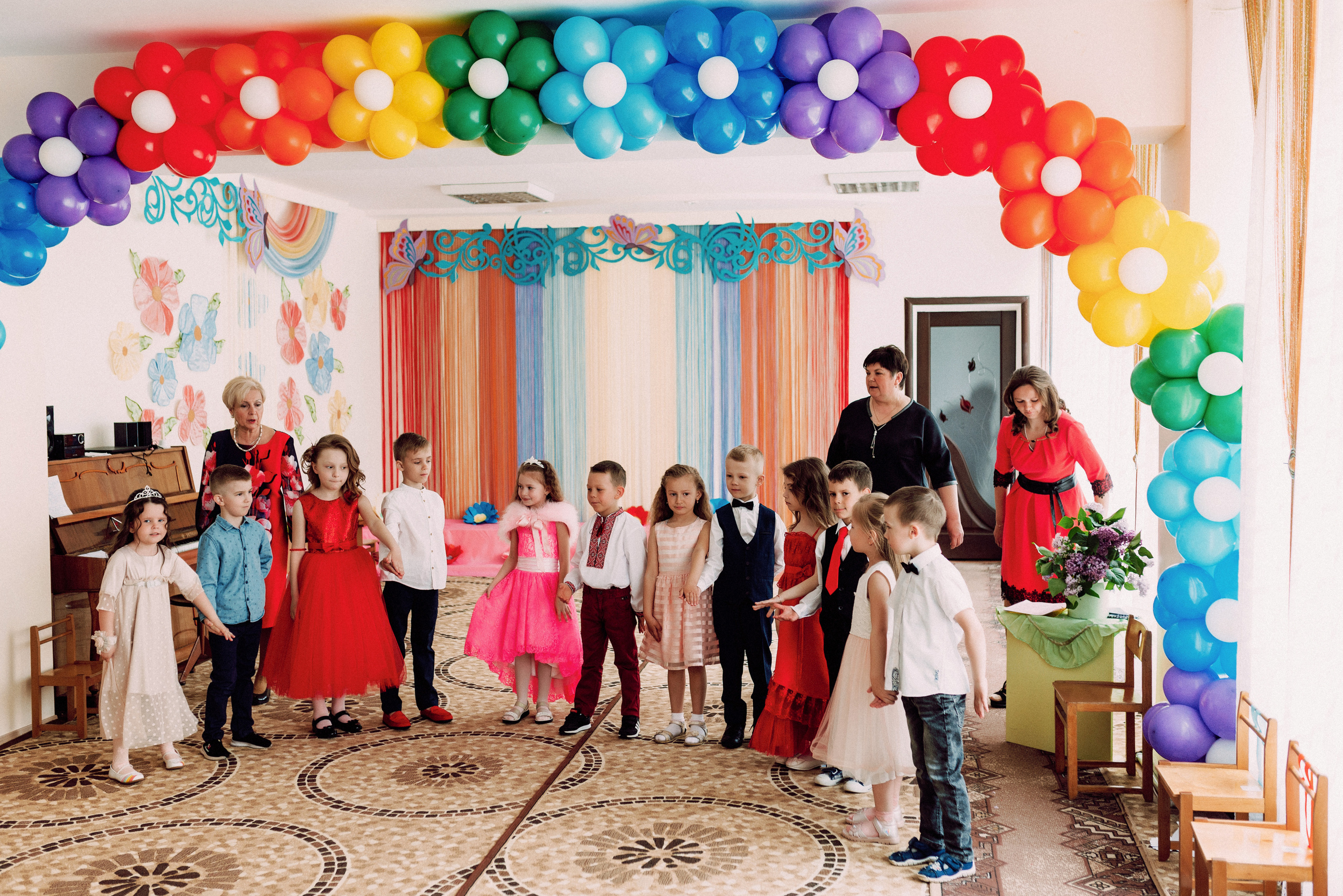 Ранок в садочку. Весільний фотограф | Рівне | Львів | Ваш фотограф на весілля