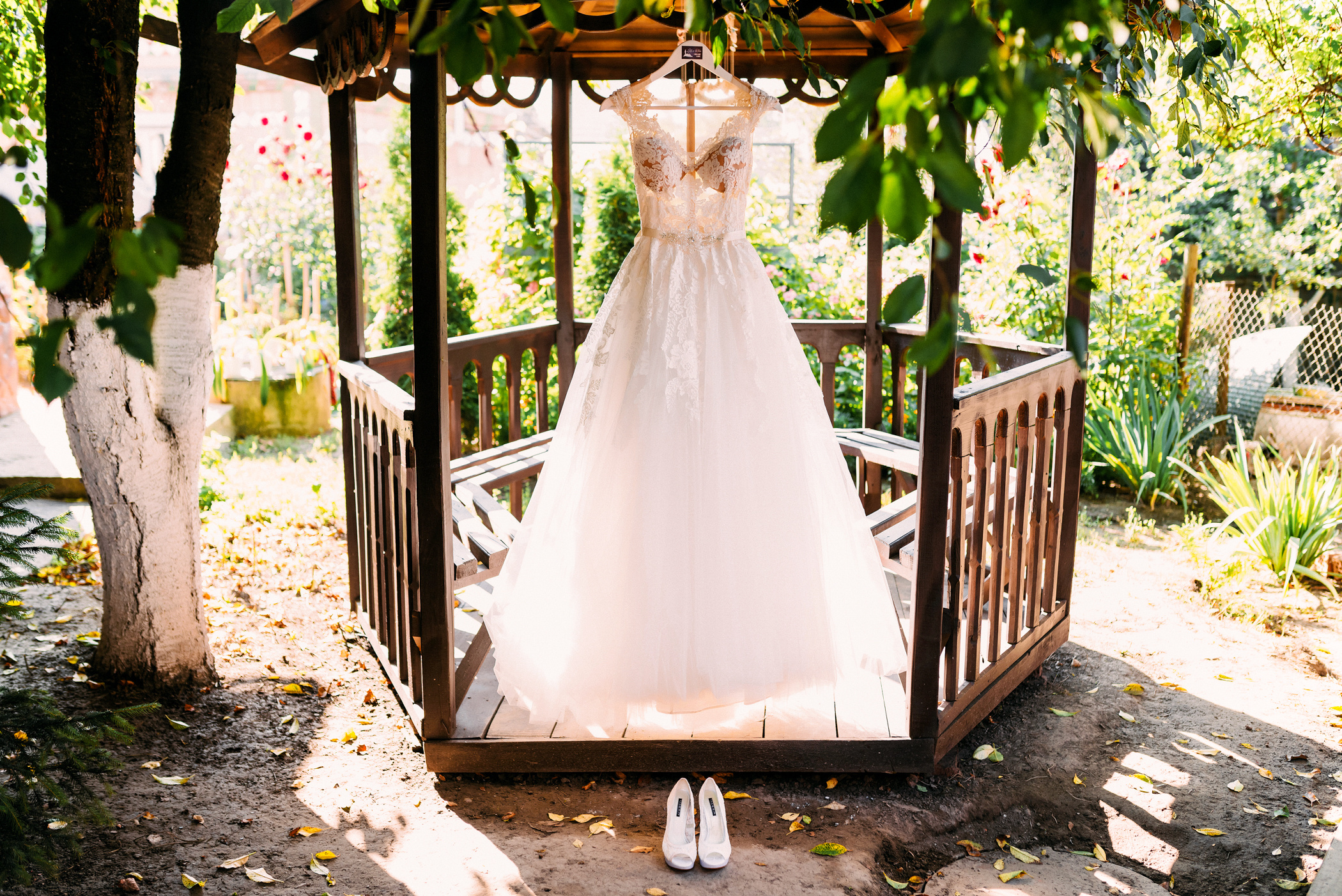 Тепле літнє весілля Юлії та Івана. Весільний фотограф | Рівне | Львів | Ваш фотограф на весілля