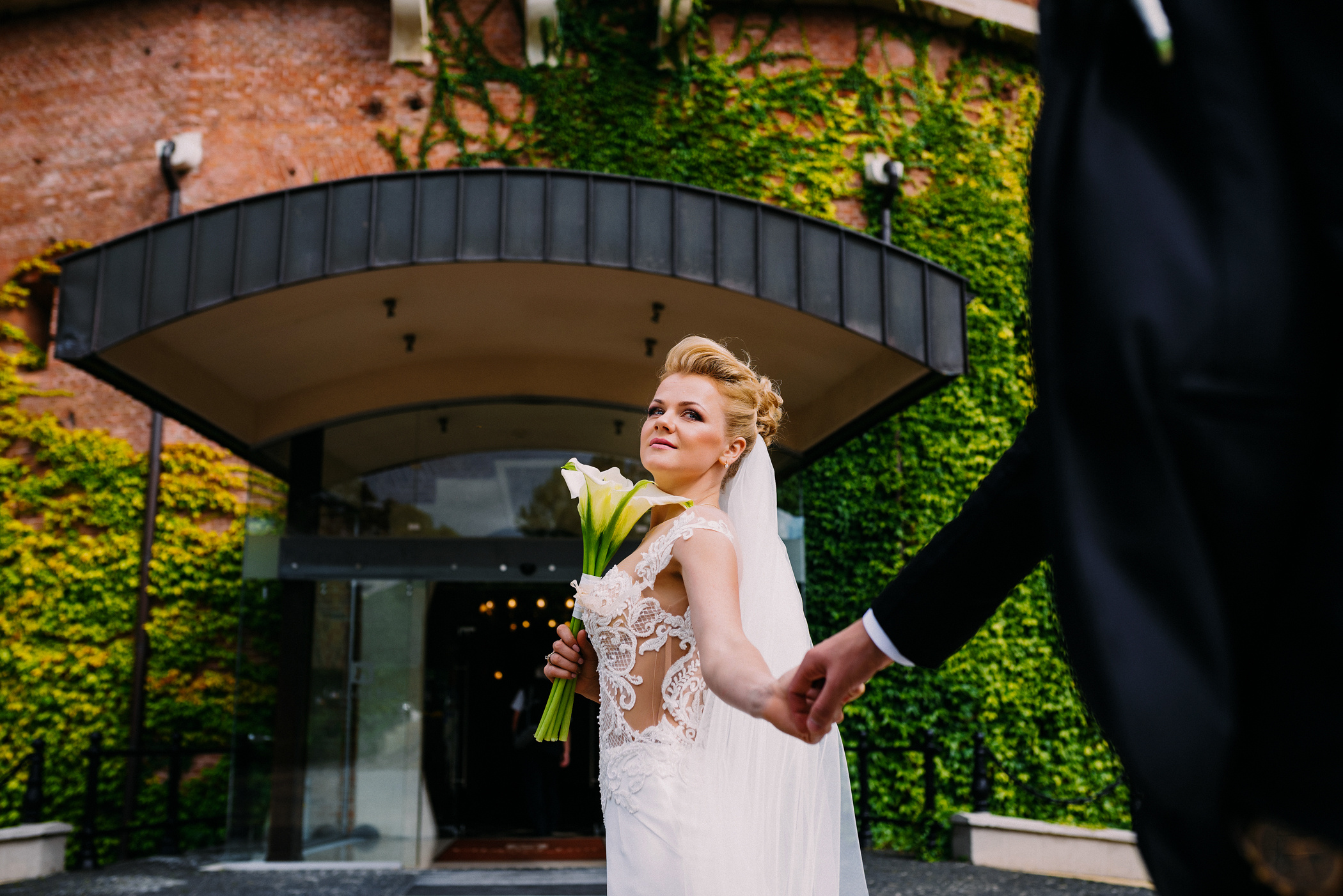 Весілля вишуканої пари у Львові. Весільний фотограф | Рівне | Львів | Ваш фотограф на весілля