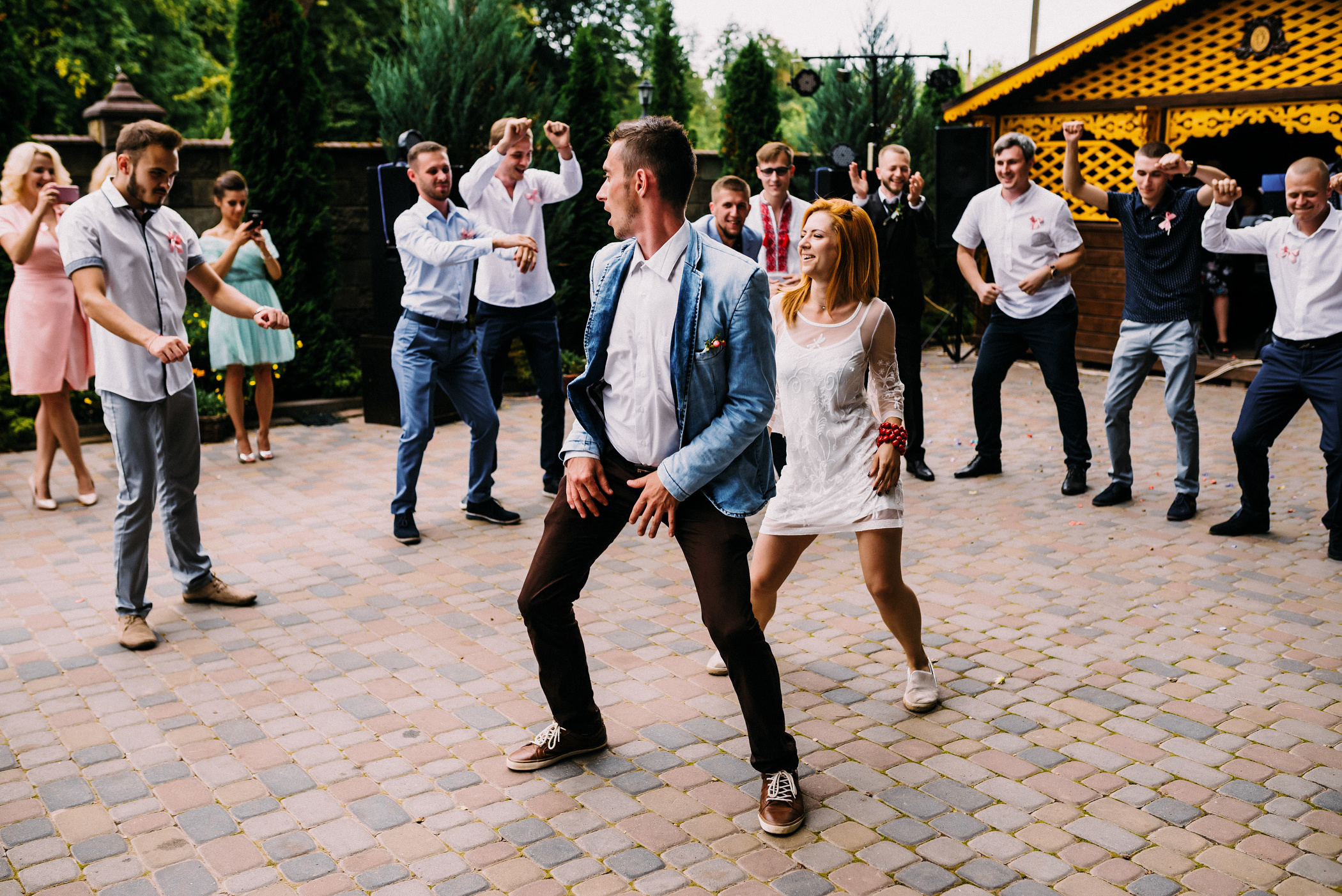 Весільна фотозйомка гарної пари в Рівному. Весільний фотограф | Рівне | Львів | Ваш фотограф на весілля