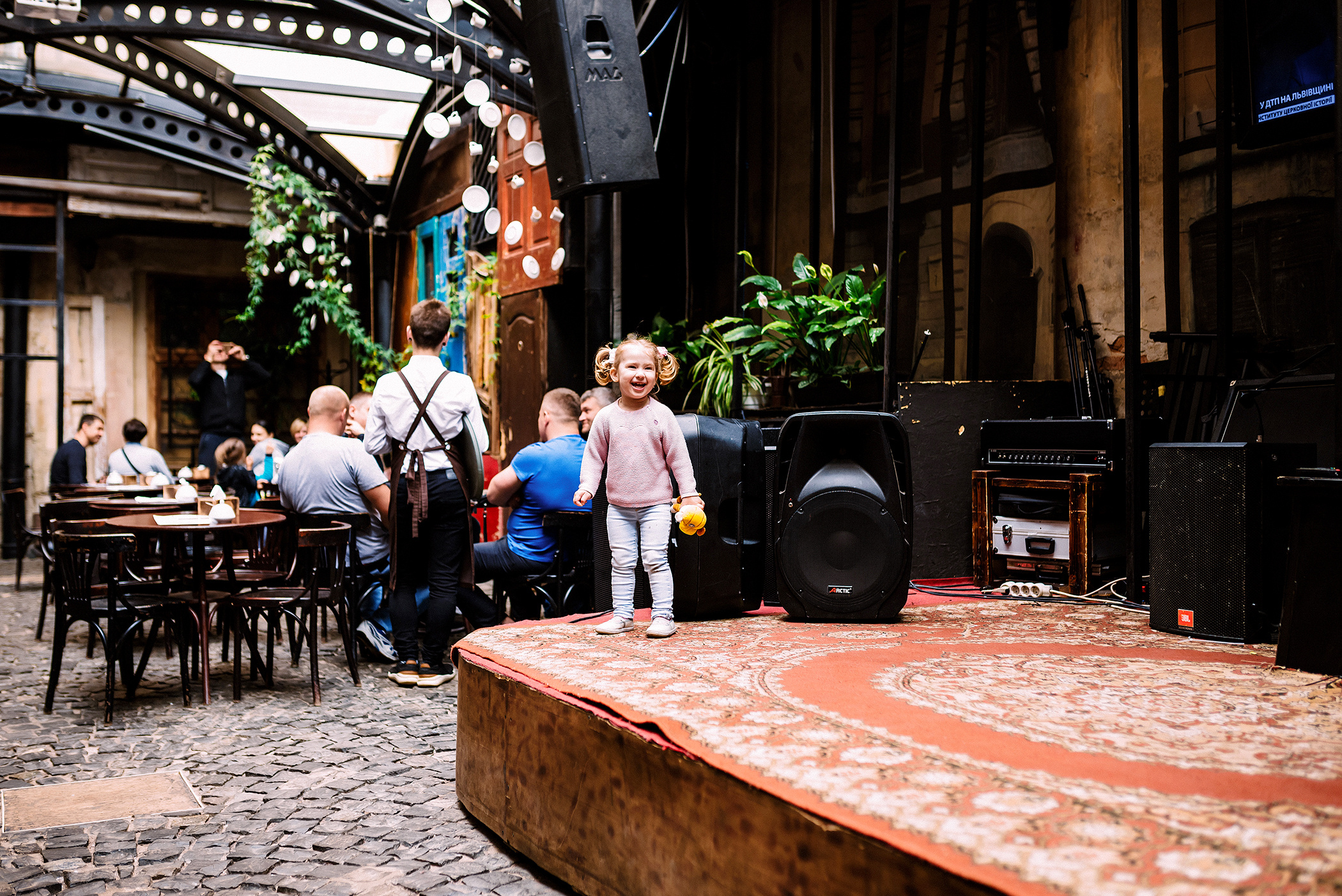 Фотосесія у Львові. Весільний фотограф | Рівне | Львів | Ваш фотограф на весілля