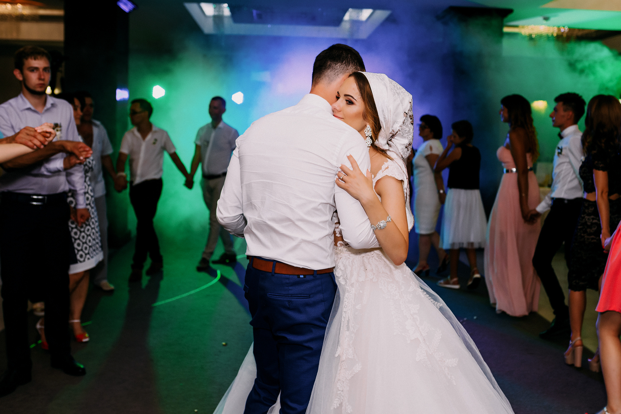 Тепле літнє весілля Юлії та Івана. Весільний фотограф | Рівне | Львів | Ваш фотограф на весілля