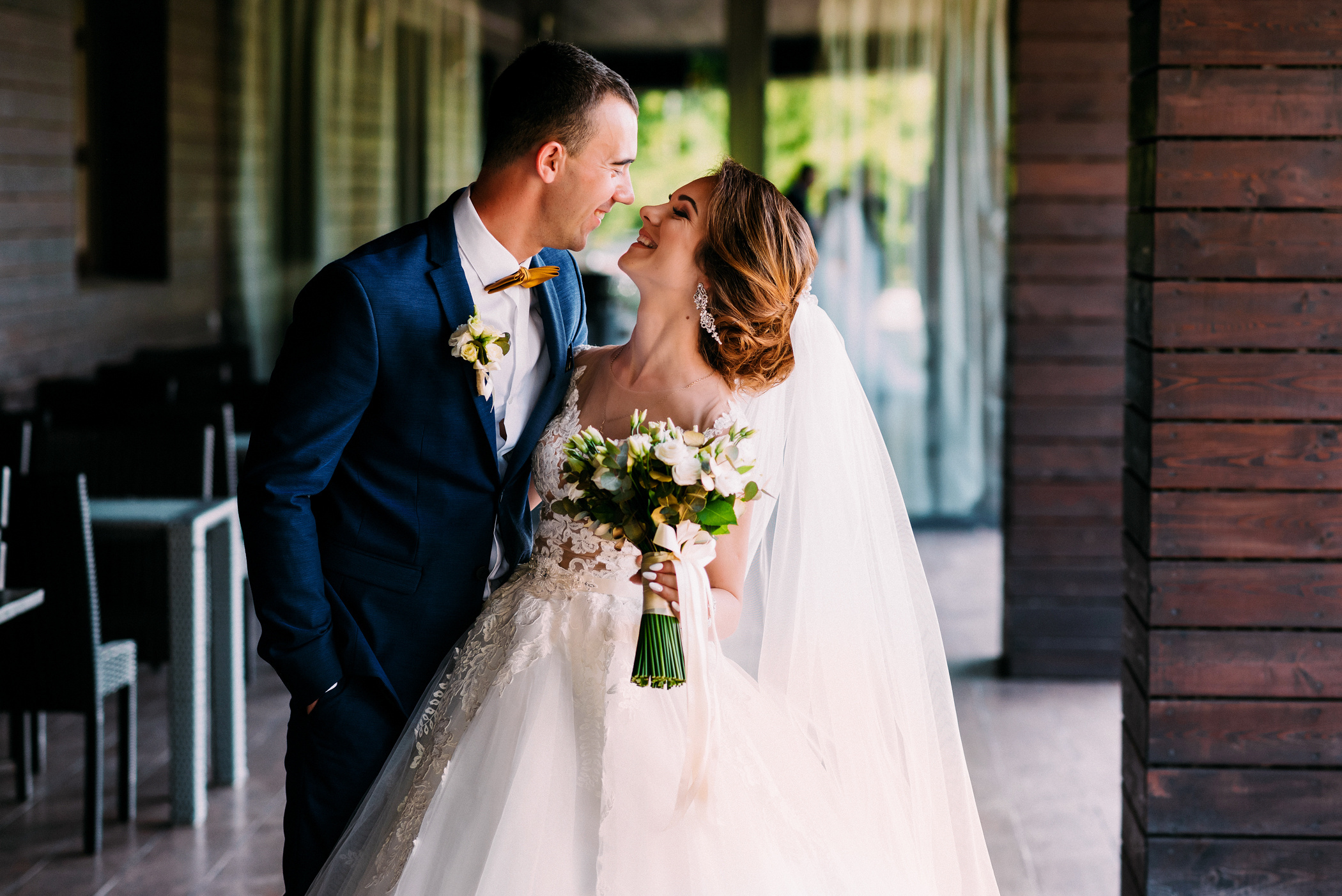 Тепле літнє весілля Юлії та Івана. Весільний фотограф | Рівне | Львів | Ваш фотограф на весілля