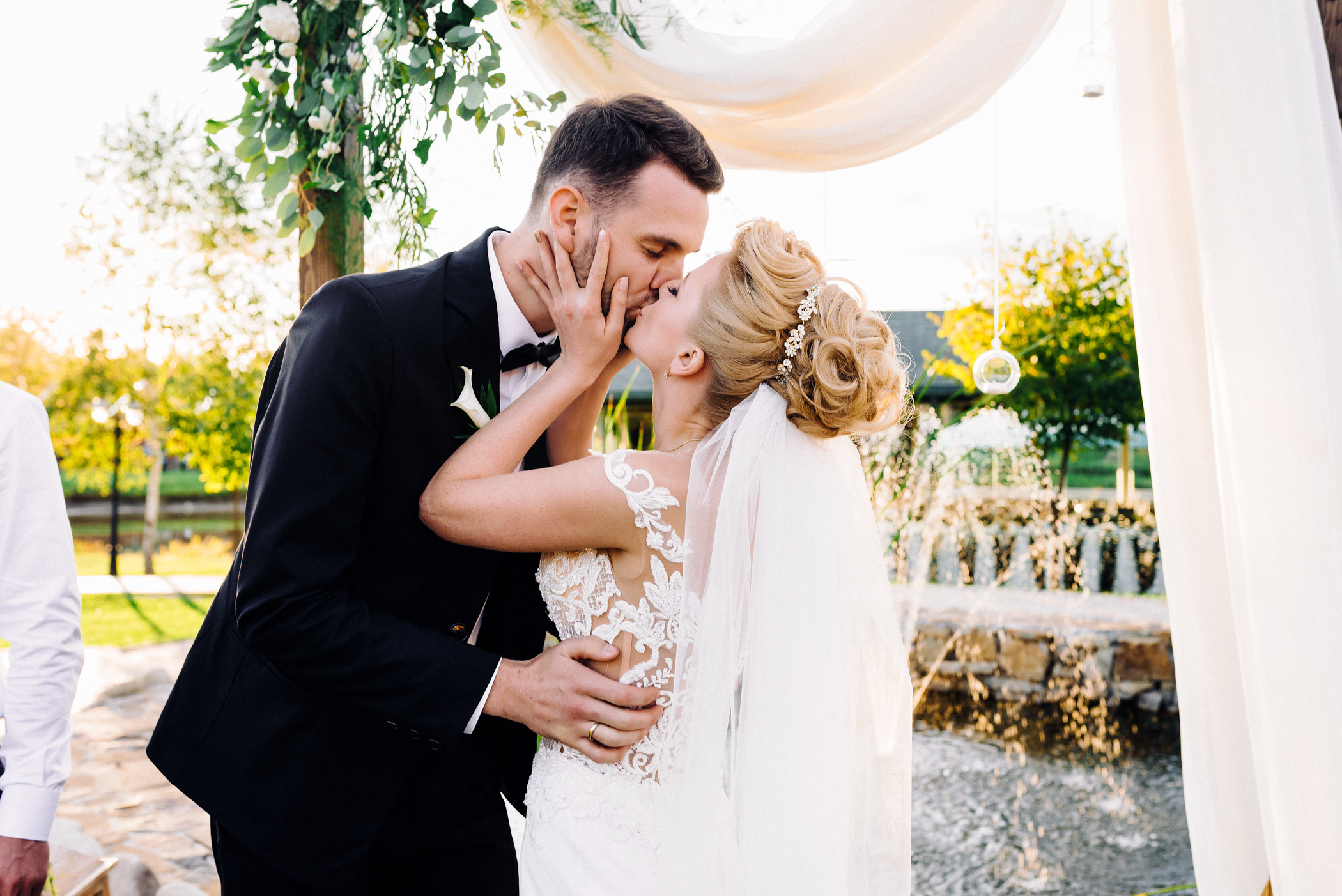 Весілля вишуканої пари у Львові. Весільний фотограф | Рівне | Львів | Ваш фотограф на весілля