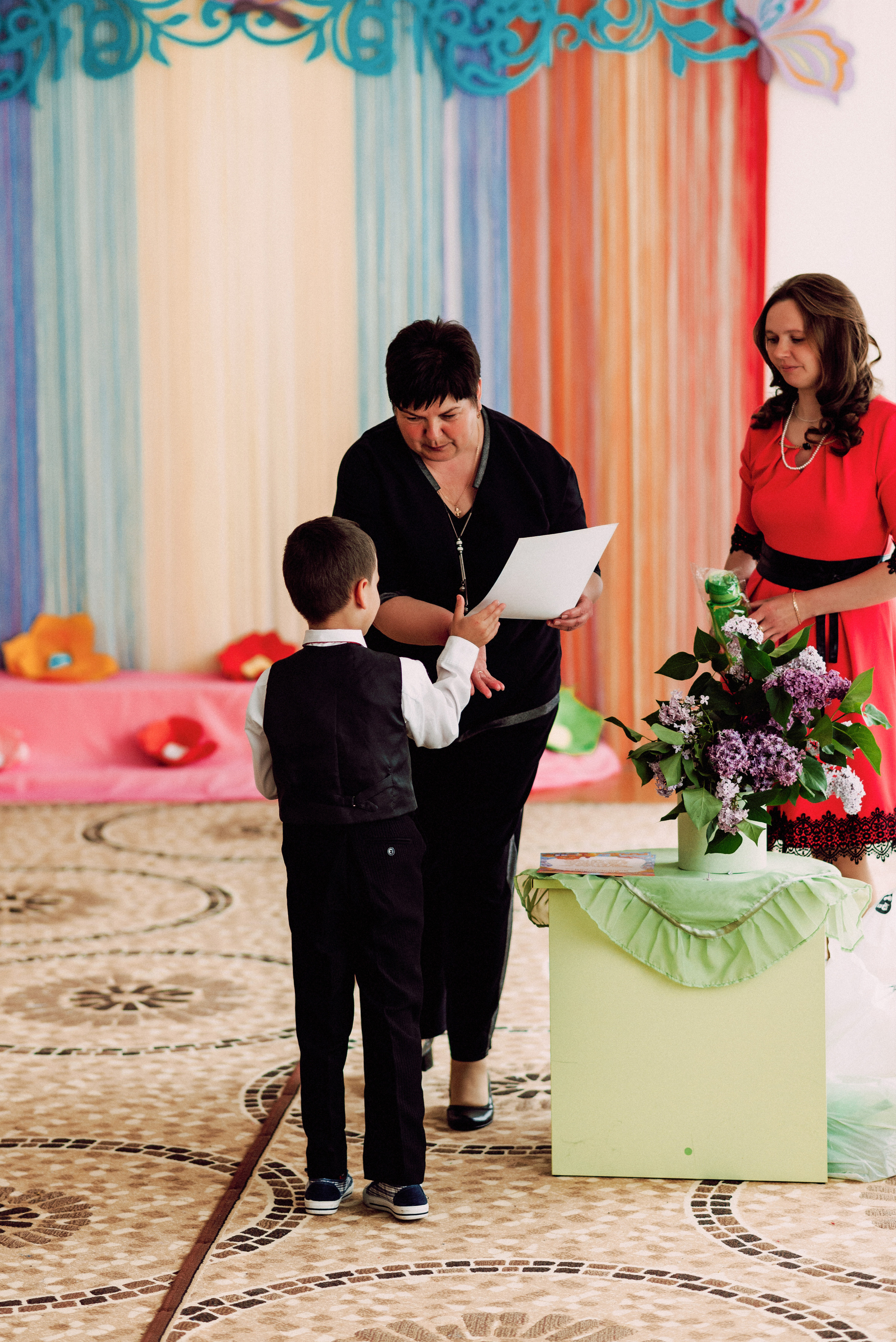 Ранок в садочку. Весільний фотограф | Рівне | Львів | Ваш фотограф на весілля