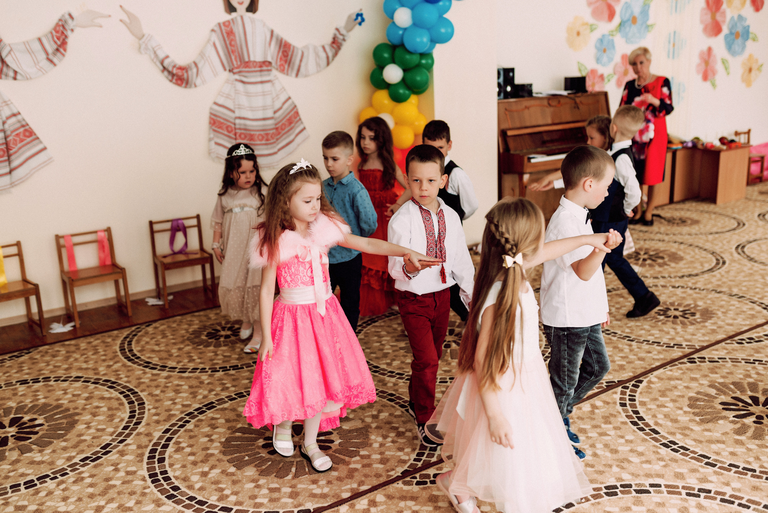 Ранок в садочку. Весільний фотограф | Рівне | Львів | Ваш фотограф на весілля