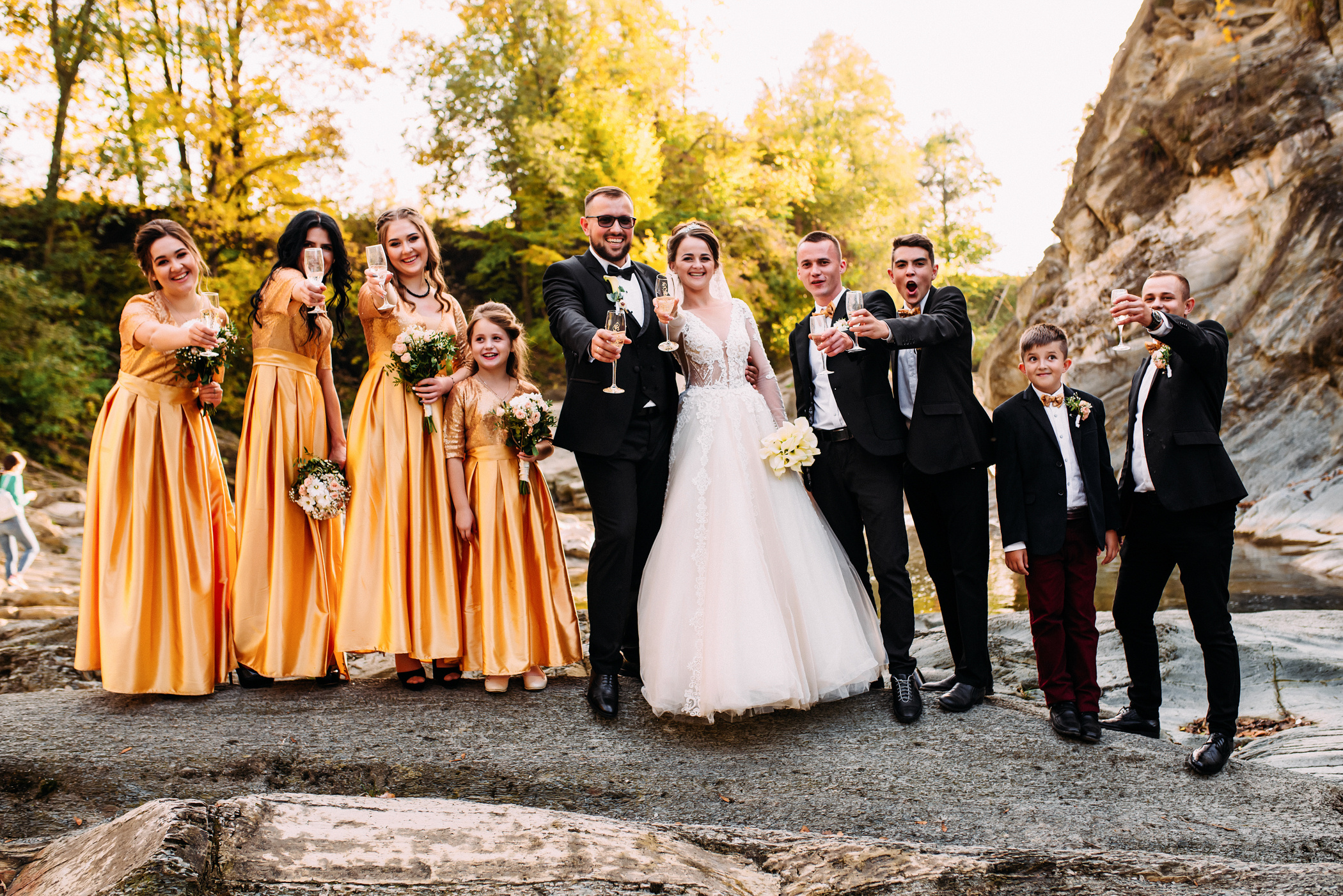 Колоритне весілля закоханих в Коломиї. Весільний фотограф | Рівне | Львів | Ваш фотограф на весілля