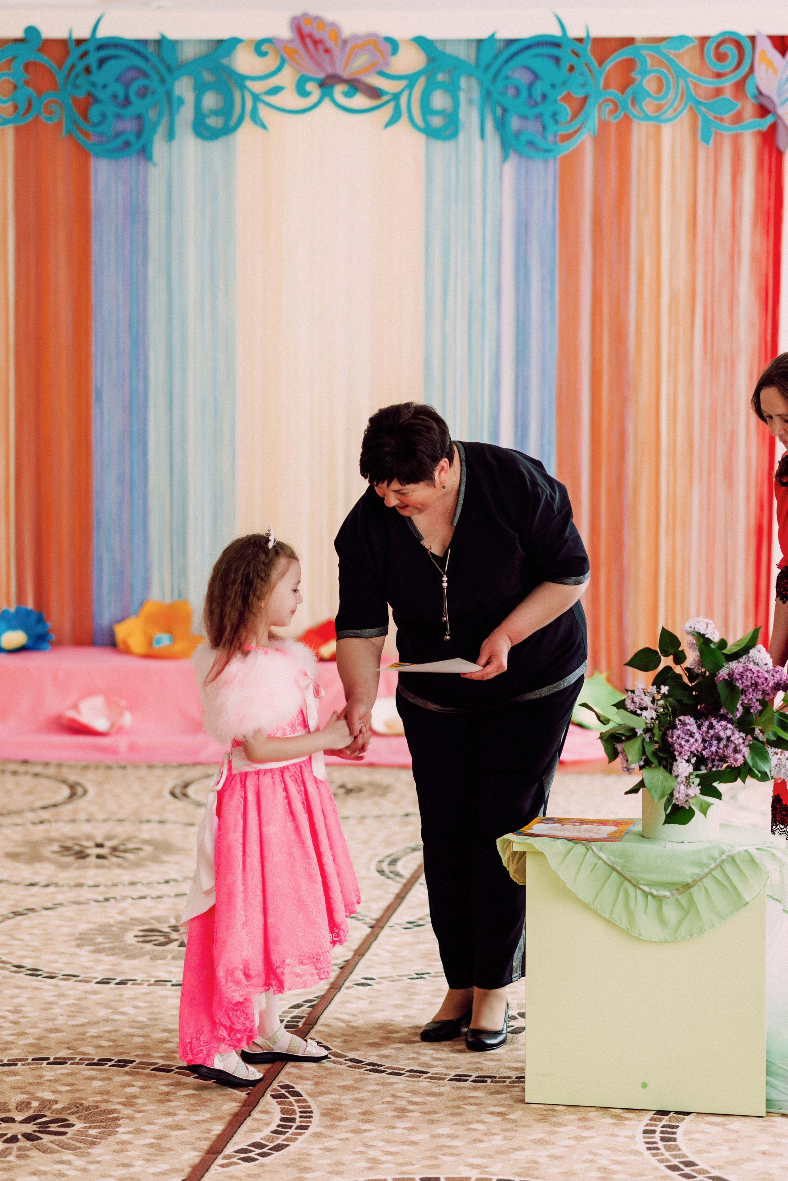 Ранок в садочку. Весільний фотограф | Рівне | Львів | Ваш фотограф на весілля