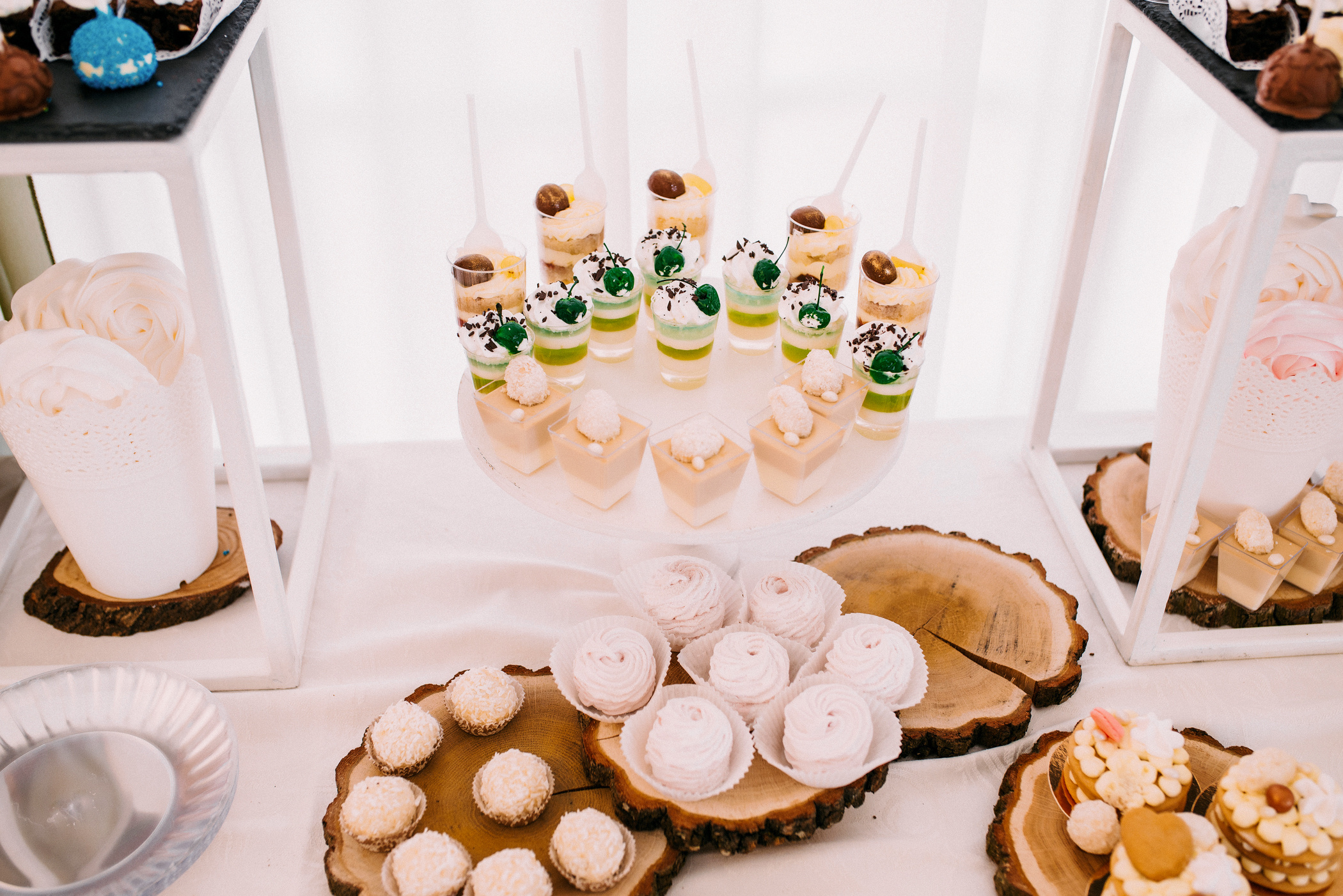 Інтернаціональне весілля в Дубенському замку. Весільний фотограф | Рівне | Львів | Ваш фотограф на весілля