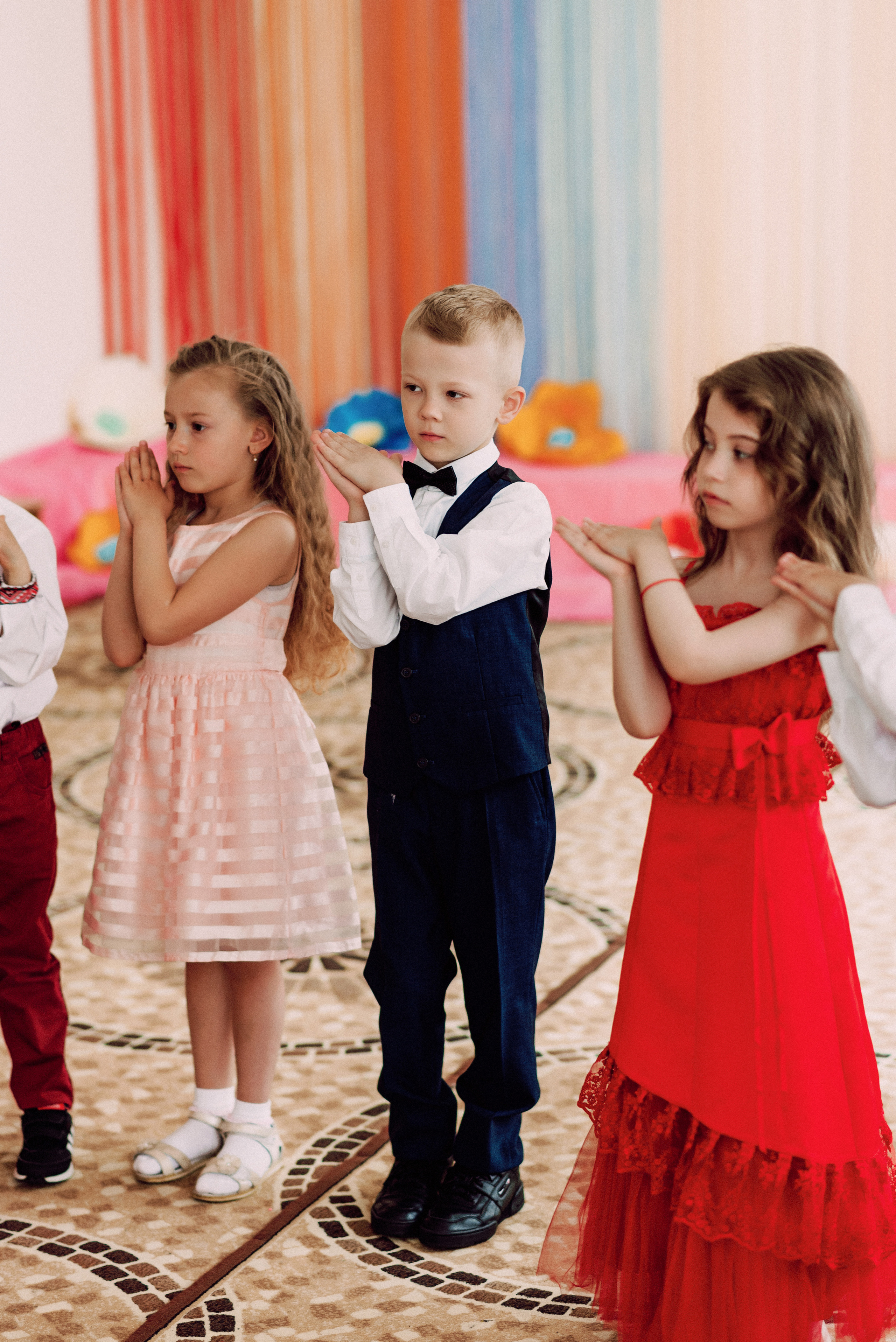 Ранок в садочку. Весільний фотограф | Рівне | Львів | Ваш фотограф на весілля