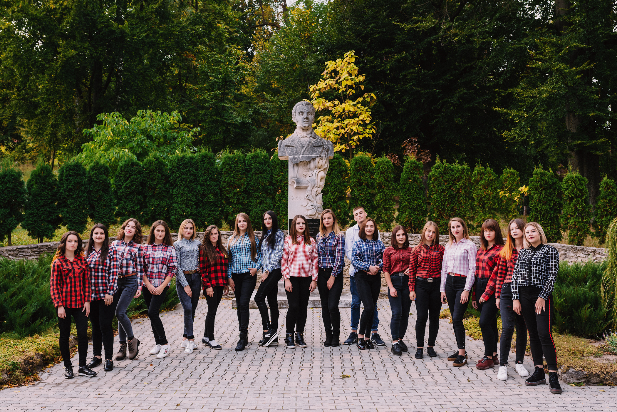 Фотосесія студентів в Кременці. Весільний фотограф | Рівне | Львів | Ваш фотограф на весілля