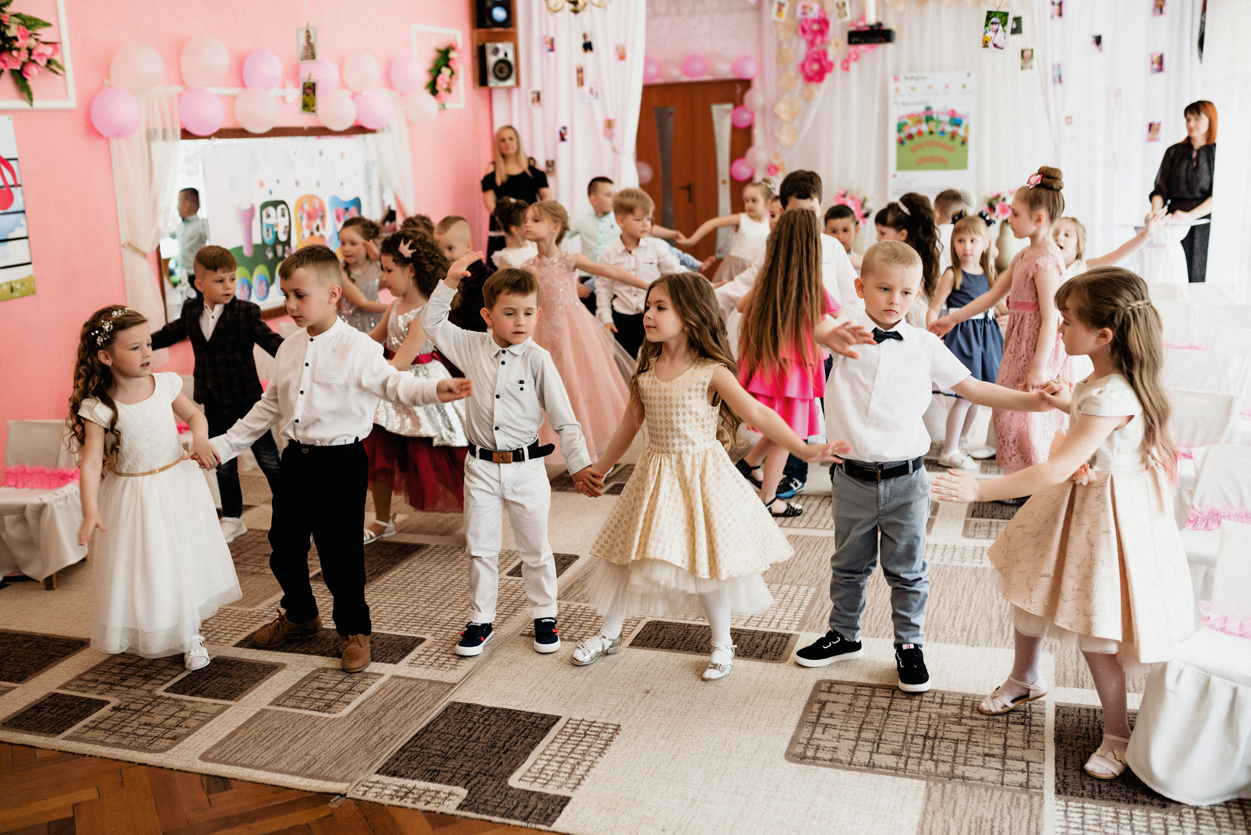 Випускний в садочку. Весільний фотограф | Рівне | Львів | Ваш фотограф на весілля