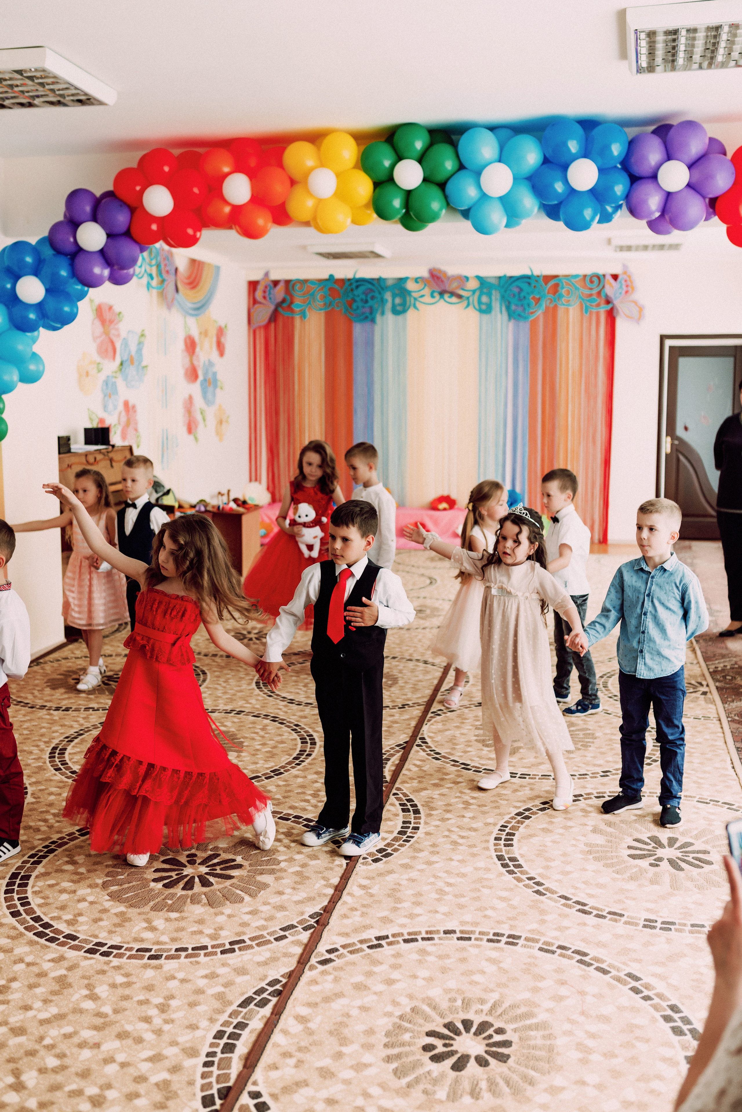 Ранок в садочку. Весільний фотограф | Рівне | Львів | Ваш фотограф на весілля