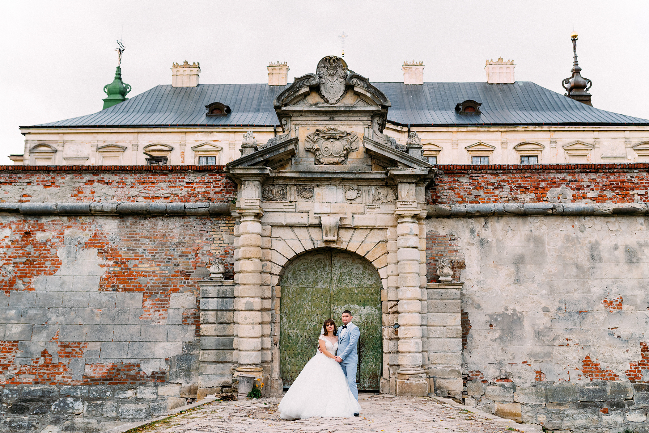 Крута зйомка в Підгорецькому замку. Весільний фотограф | Рівне | Львів | Ваш фотограф на весілля