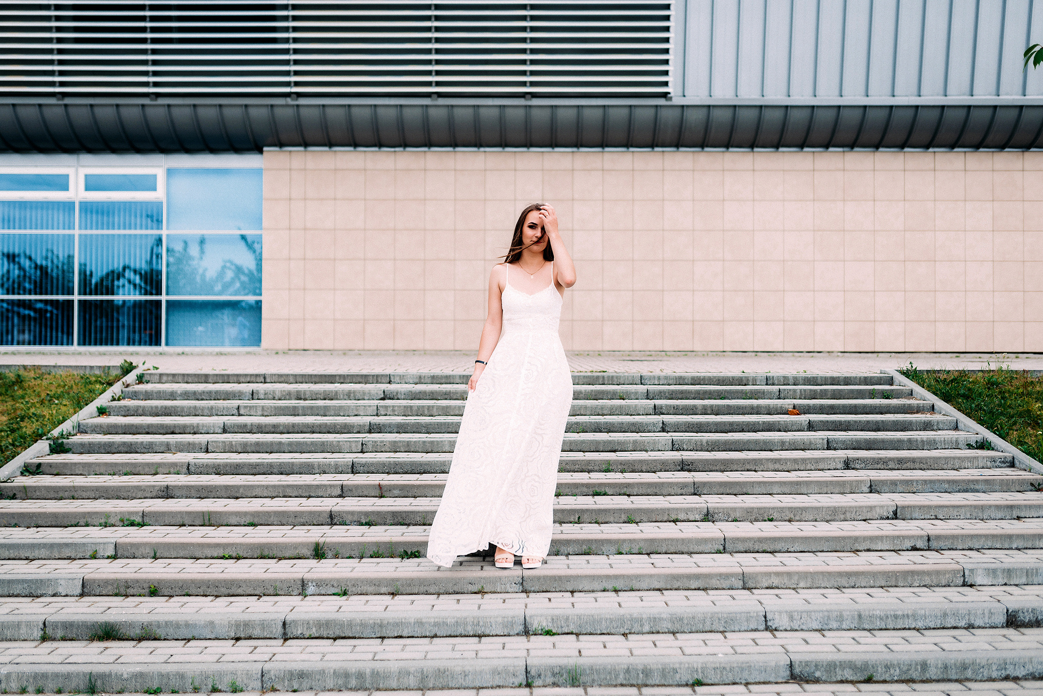 Історія закоханих в аеропорту. Весільний фотограф | Рівне | Львів | Ваш фотограф на весілля