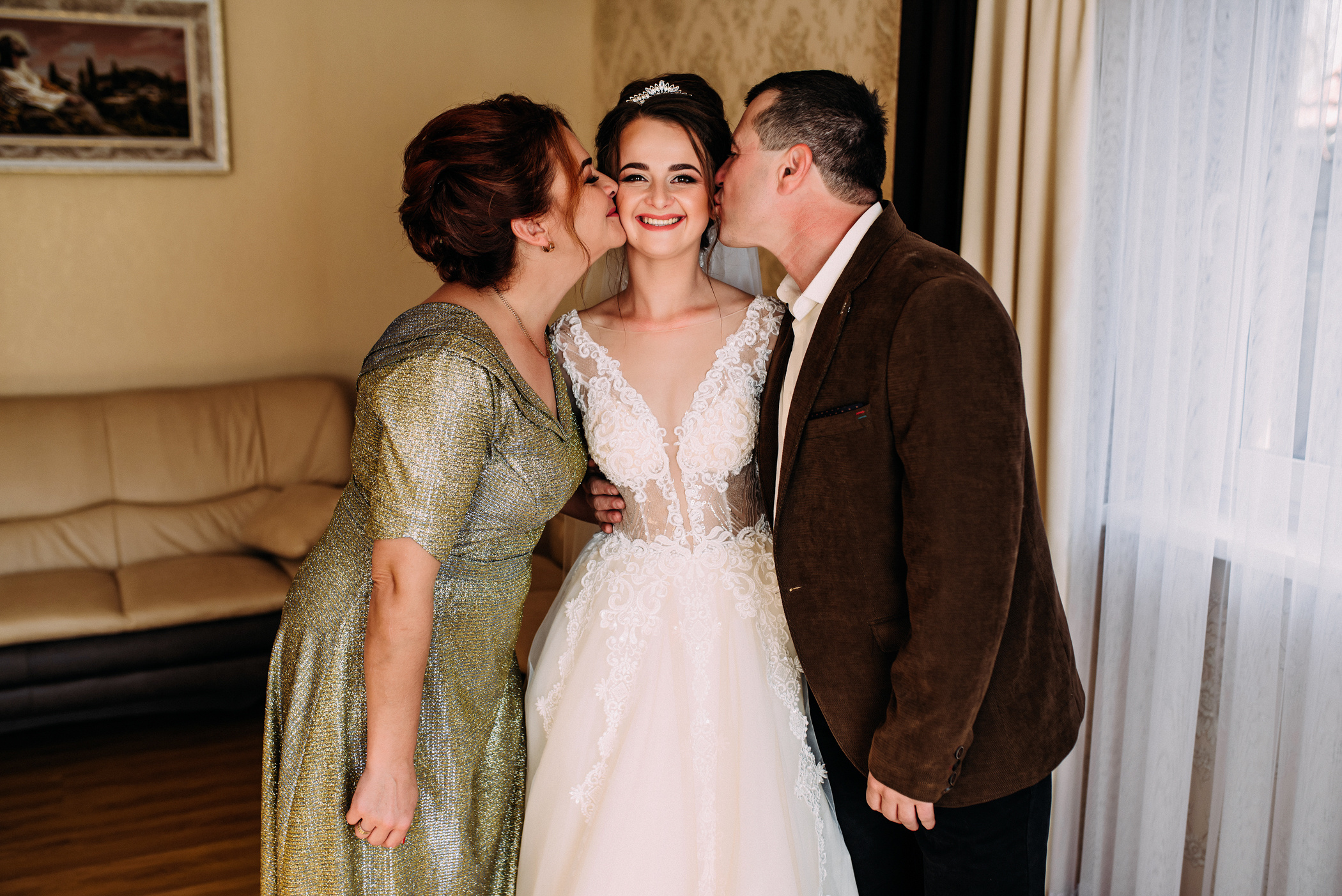 Колоритне весілля закоханих в Коломиї. Весільний фотограф | Рівне | Львів | Ваш фотограф на весілля