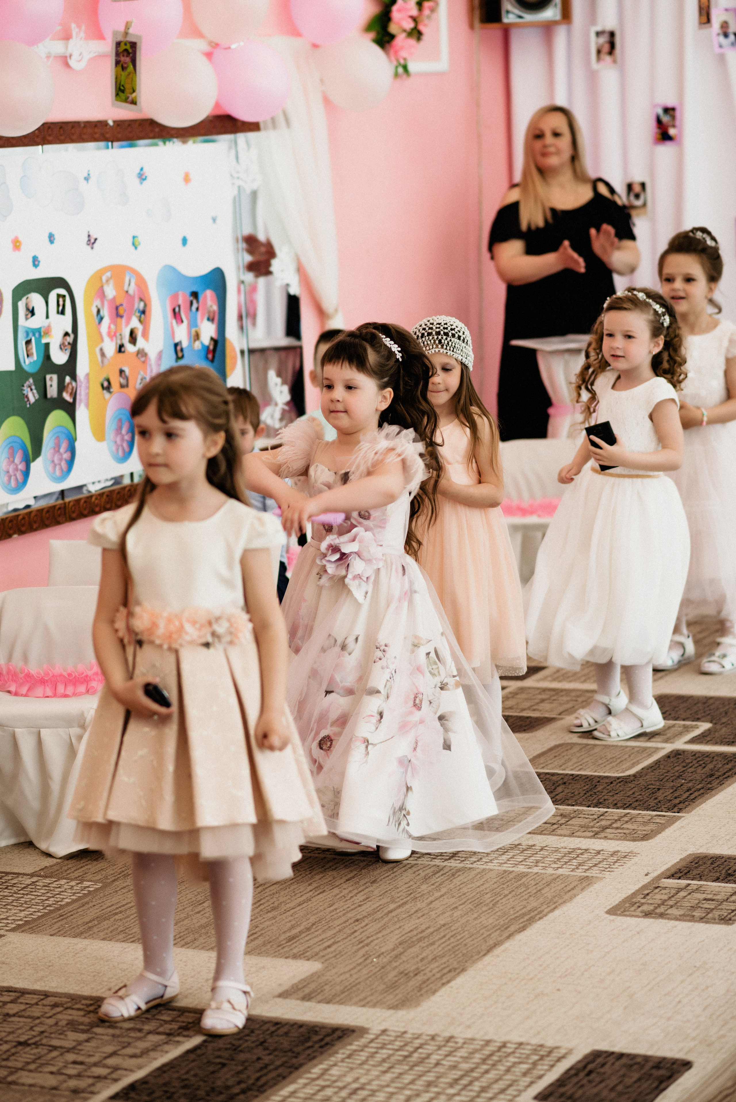 Випускний в садочку. Весільний фотограф | Рівне | Львів | Ваш фотограф на весілля