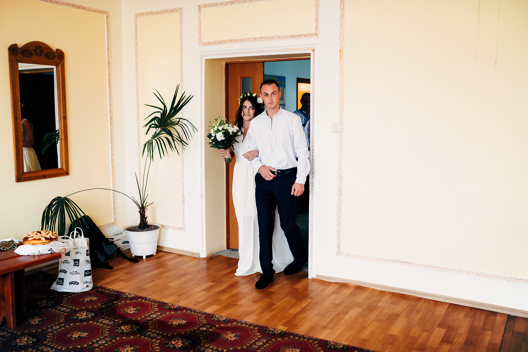 Реєстрація шлюбу в українському стилі. Весільний фотограф | Рівне | Львів | Ваш фотограф на весілля