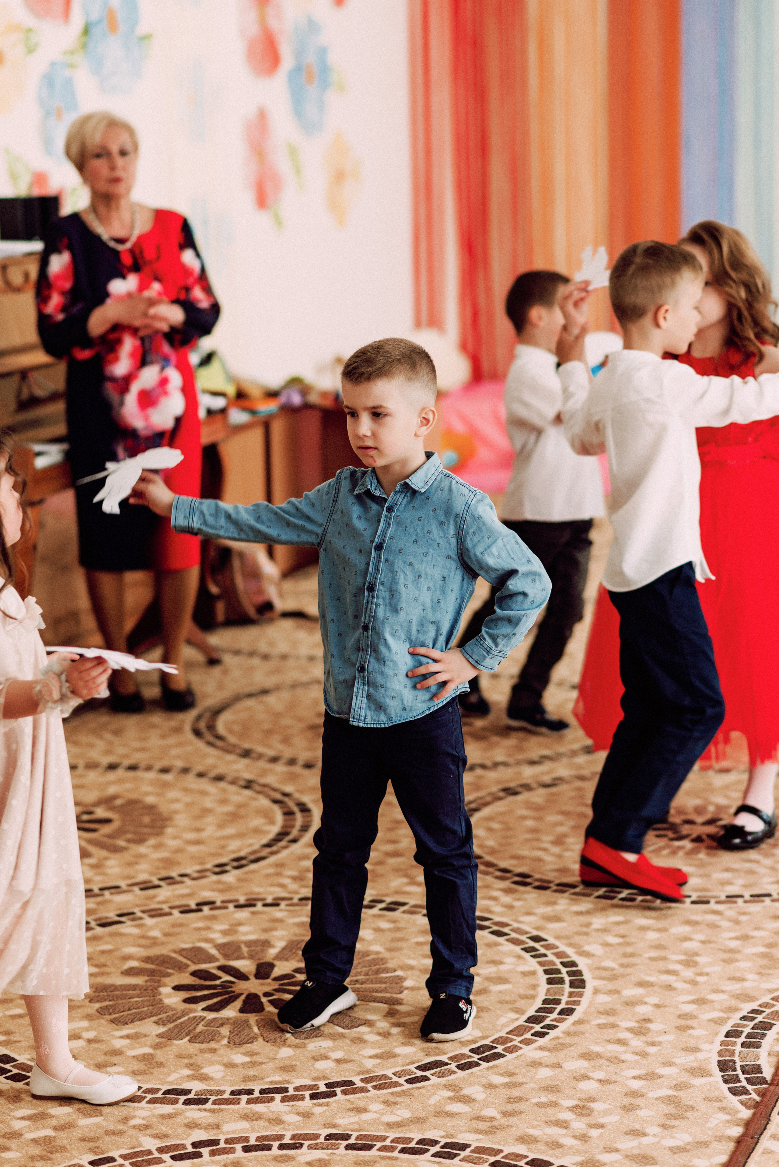 Ранок в садочку. Весільний фотограф | Рівне | Львів | Ваш фотограф на весілля