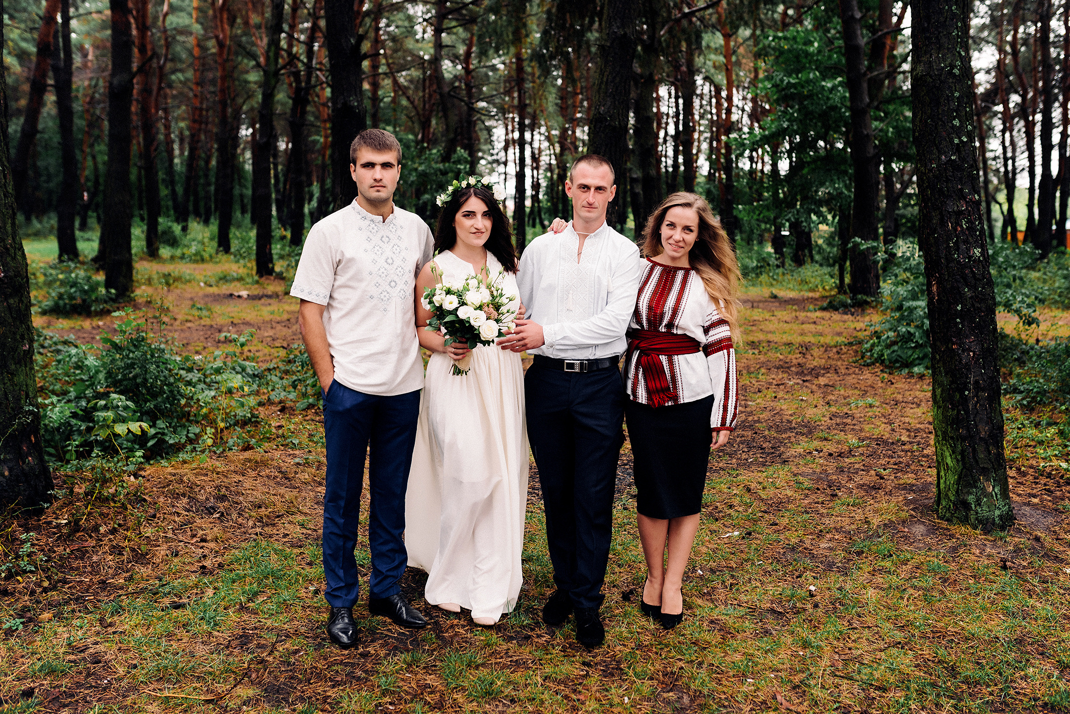 Реєстрація шлюбу в українському стилі. Весільний фотограф | Рівне | Львів | Ваш фотограф на весілля