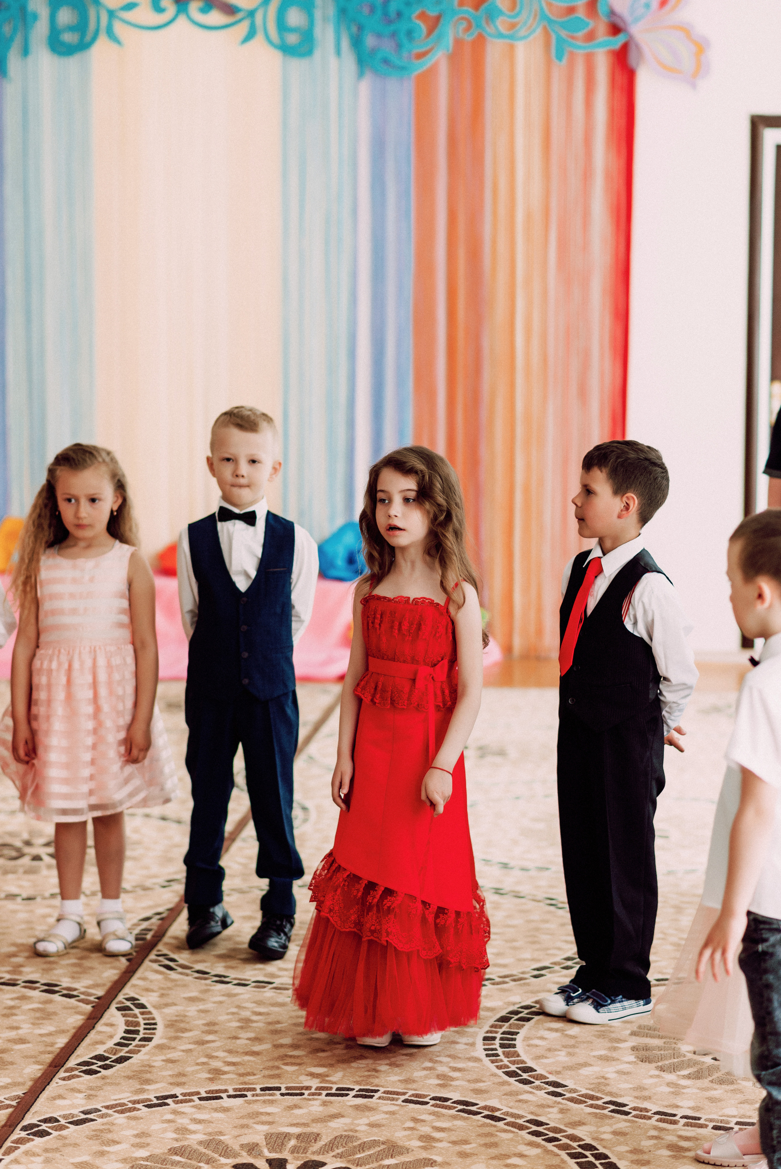 Ранок в садочку. Весільний фотограф | Рівне | Львів | Ваш фотограф на весілля