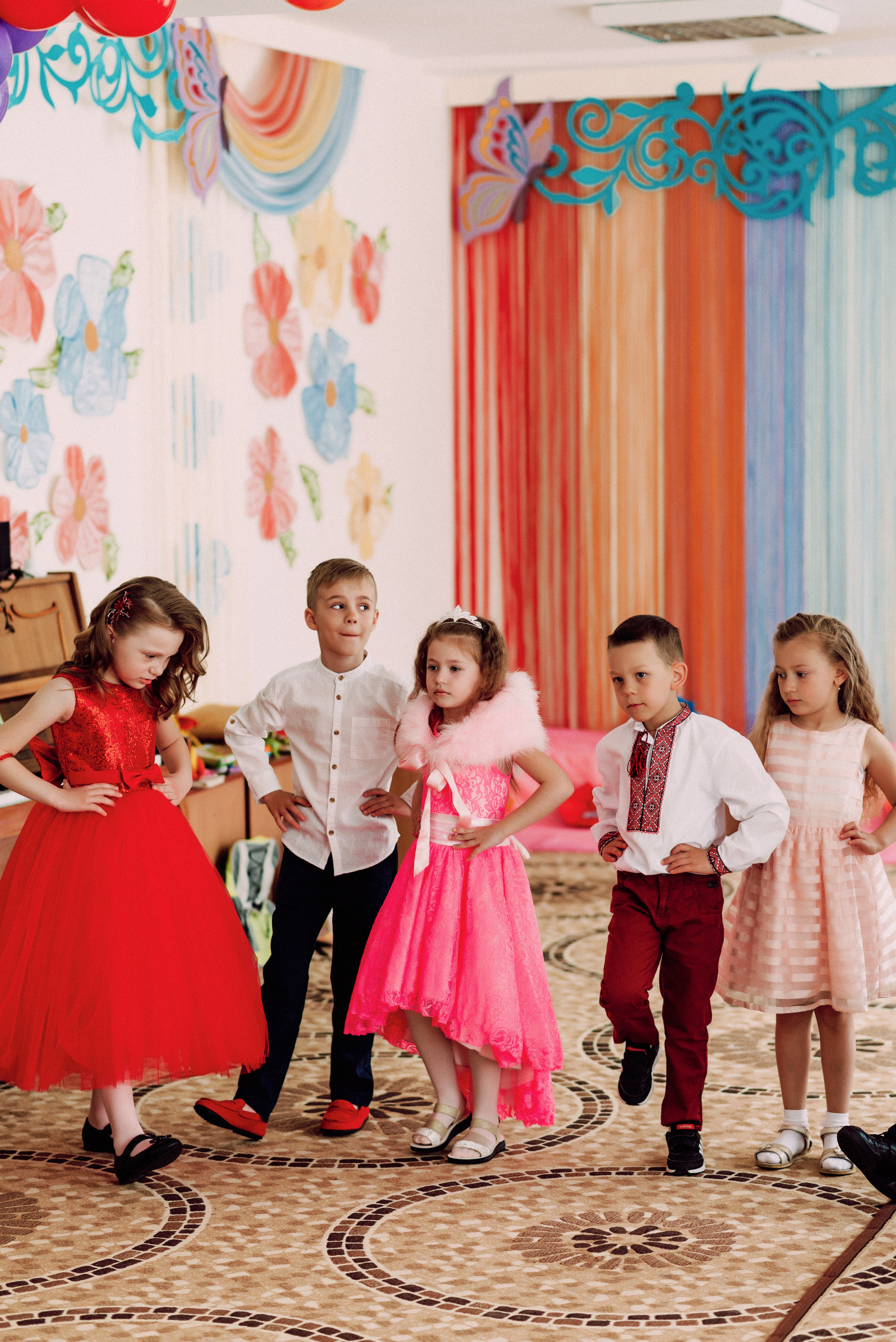 Ранок в садочку. Весільний фотограф | Рівне | Львів | Ваш фотограф на весілля