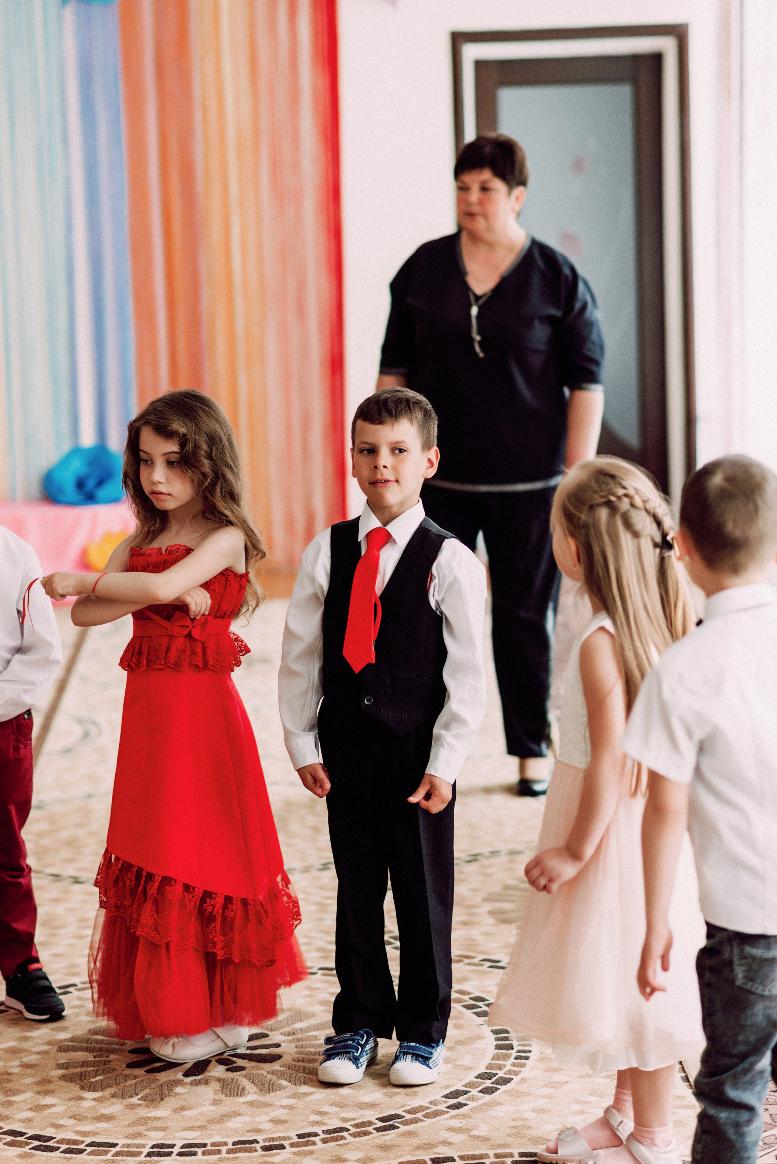 Ранок в садочку. Весільний фотограф | Рівне | Львів | Ваш фотограф на весілля