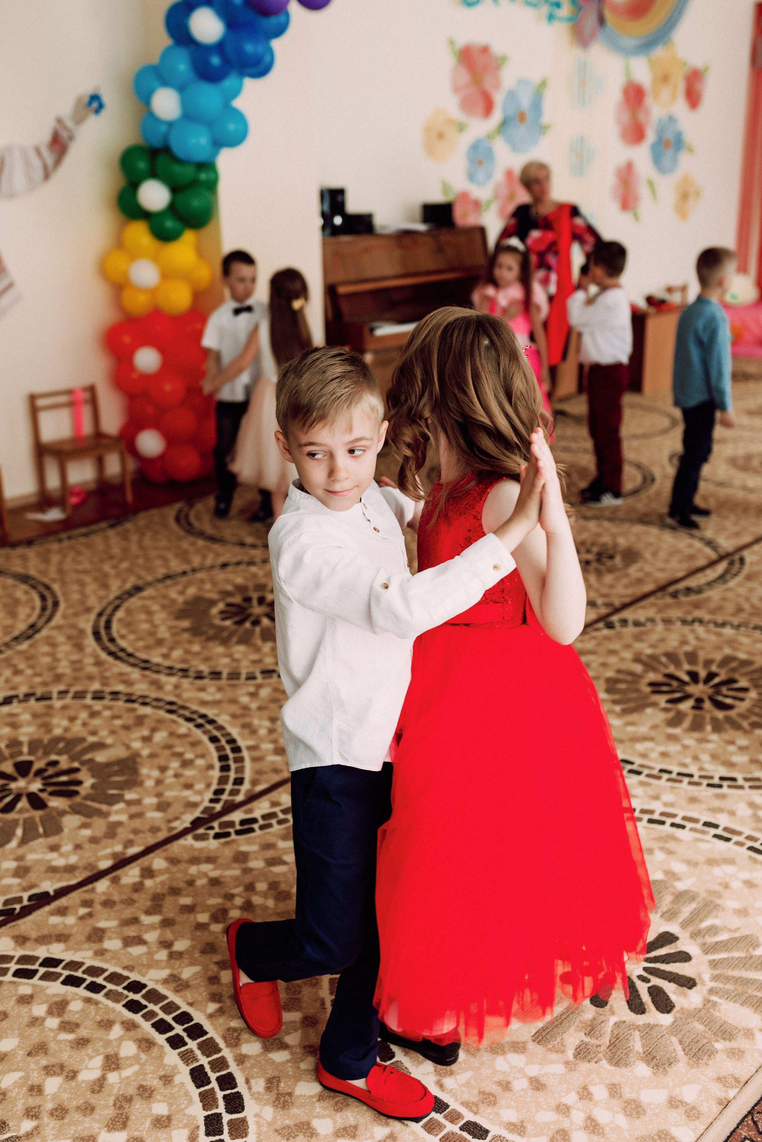 Ранок в садочку. Весільний фотограф | Рівне | Львів | Ваш фотограф на весілля