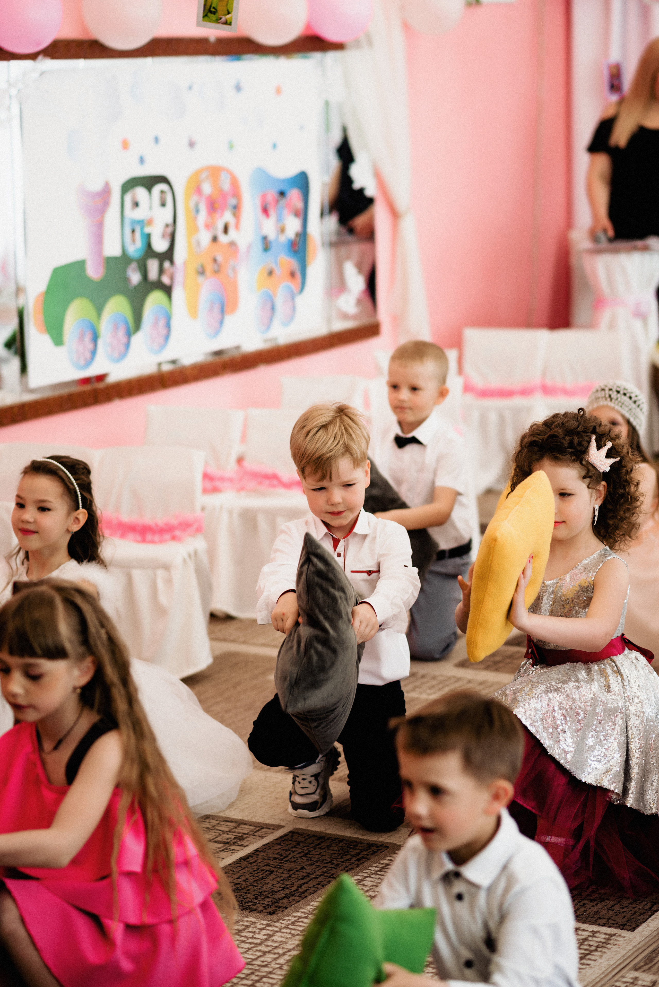 Випускний в садочку. Весільний фотограф | Рівне | Львів | Ваш фотограф на весілля