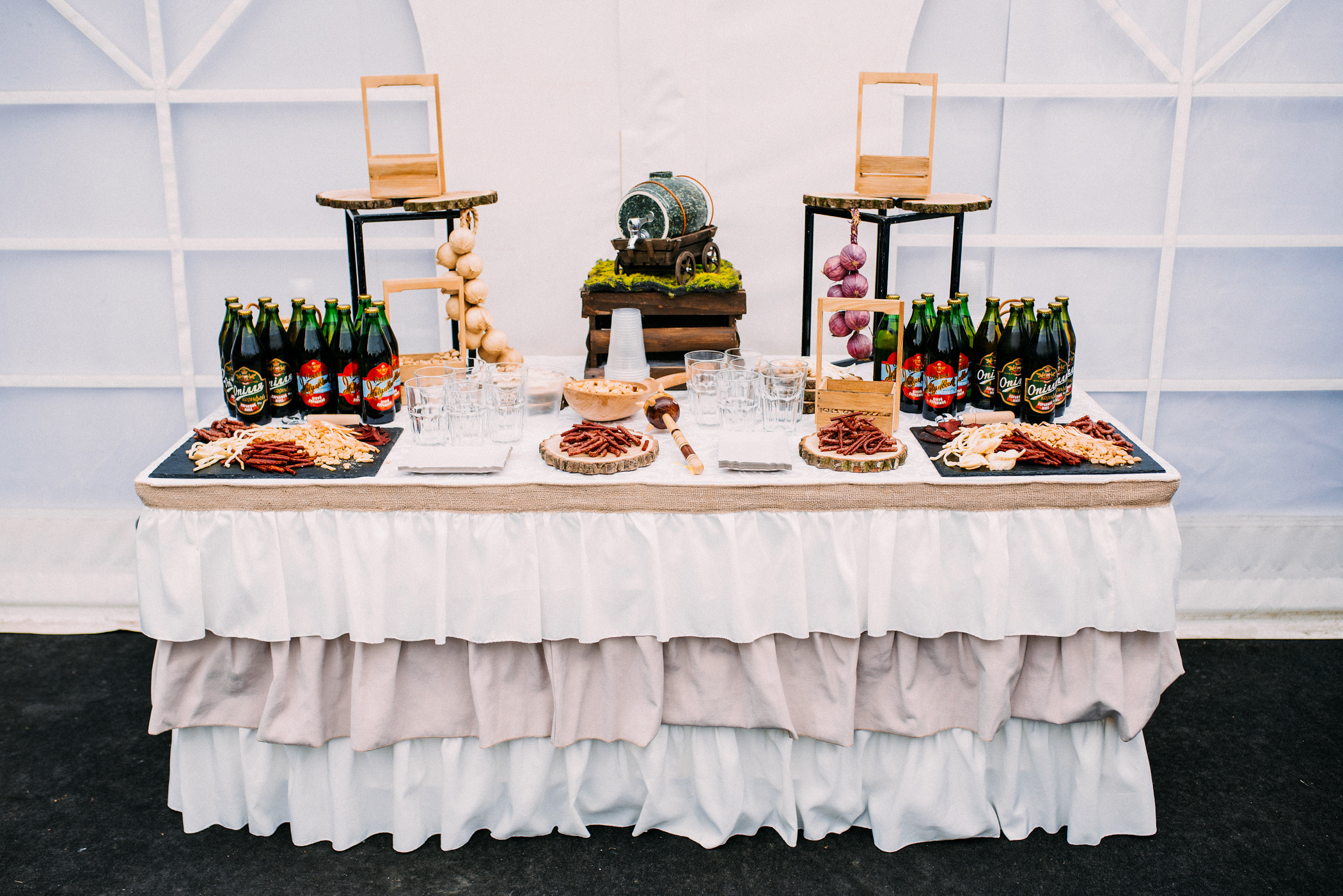 Інтернаціональне весілля в Дубенському замку. Весільний фотограф | Рівне | Львів | Ваш фотограф на весілля