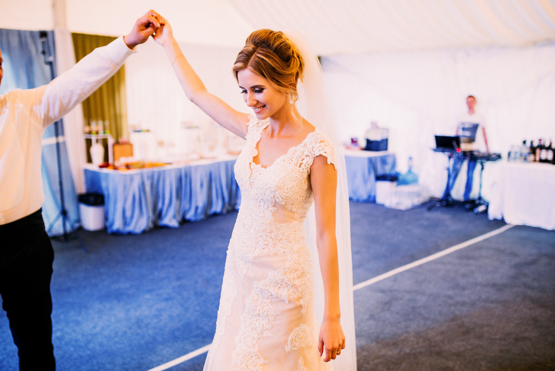 Інтернаціональне весілля в Дубенському замку. Весільний фотограф | Рівне | Львів | Ваш фотограф на весілля