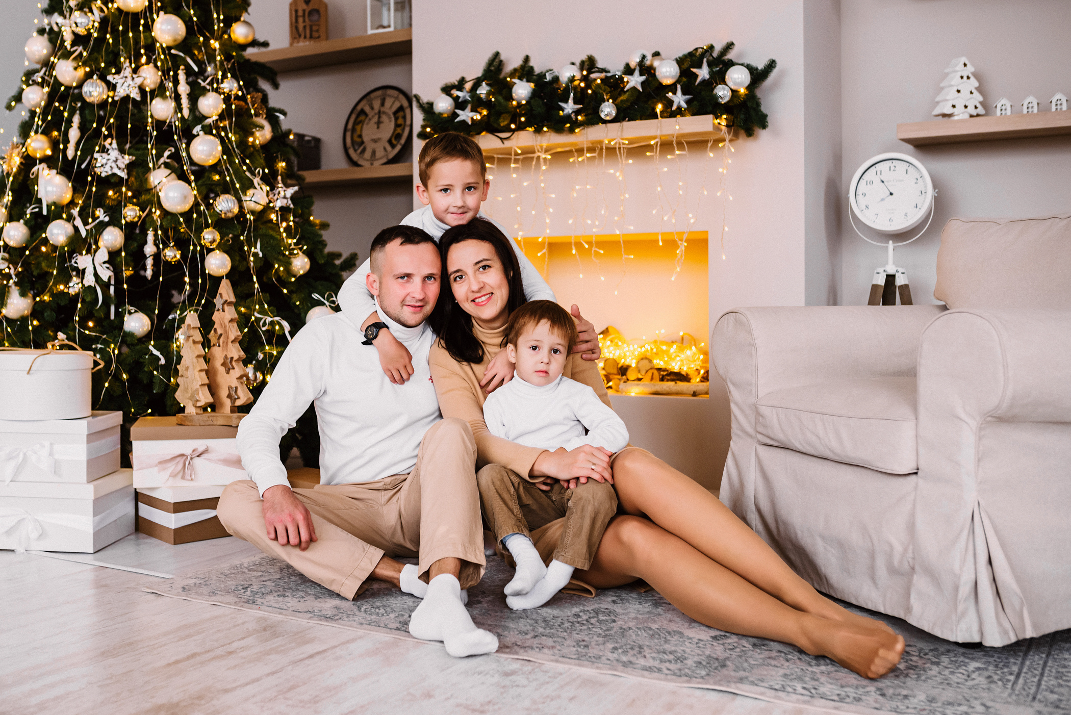 Фотосесія сім’ї в студії. Весільний фотограф | Рівне | Львів | Ваш фотограф на весілля