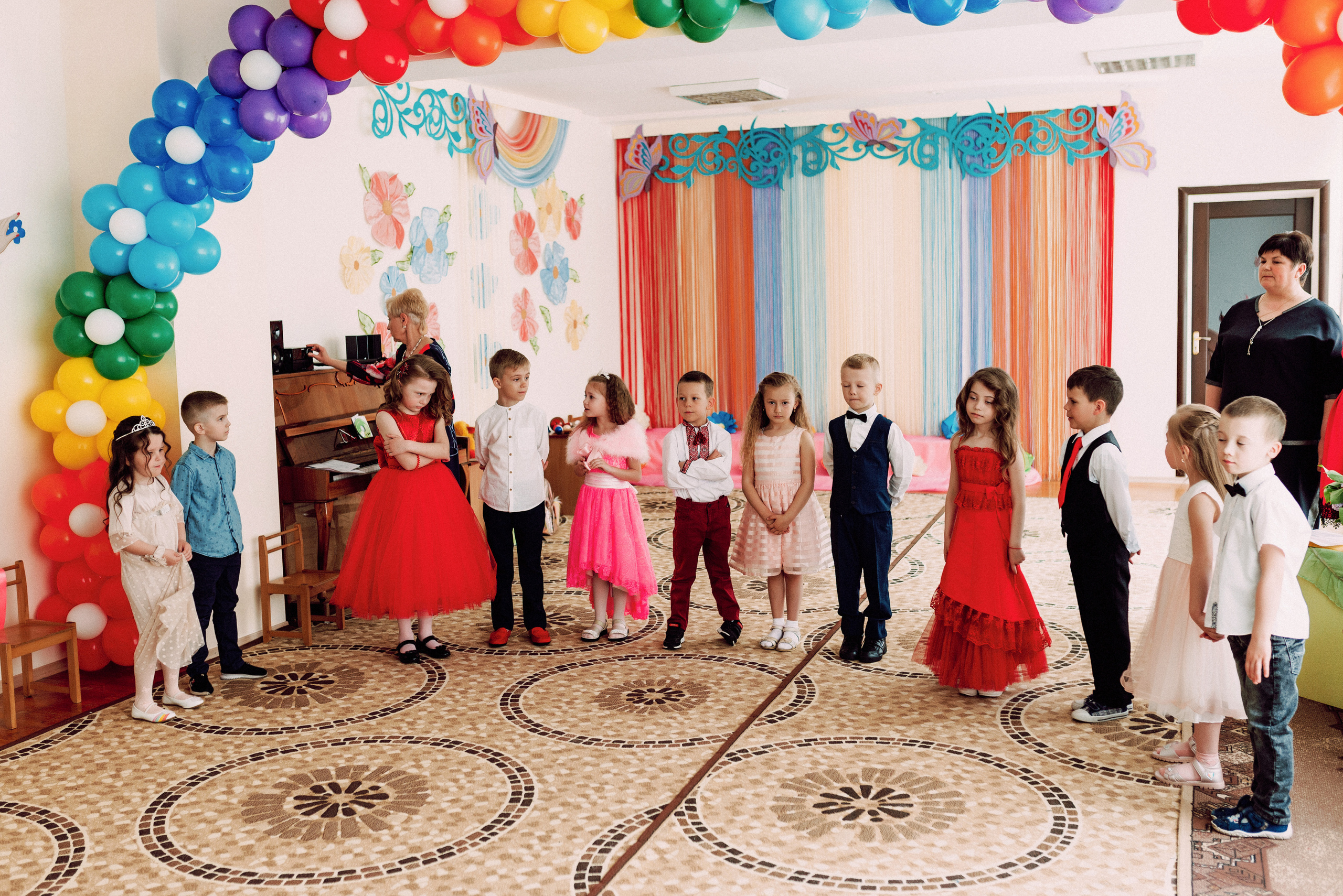 Ранок в садочку. Весільний фотограф | Рівне | Львів | Ваш фотограф на весілля