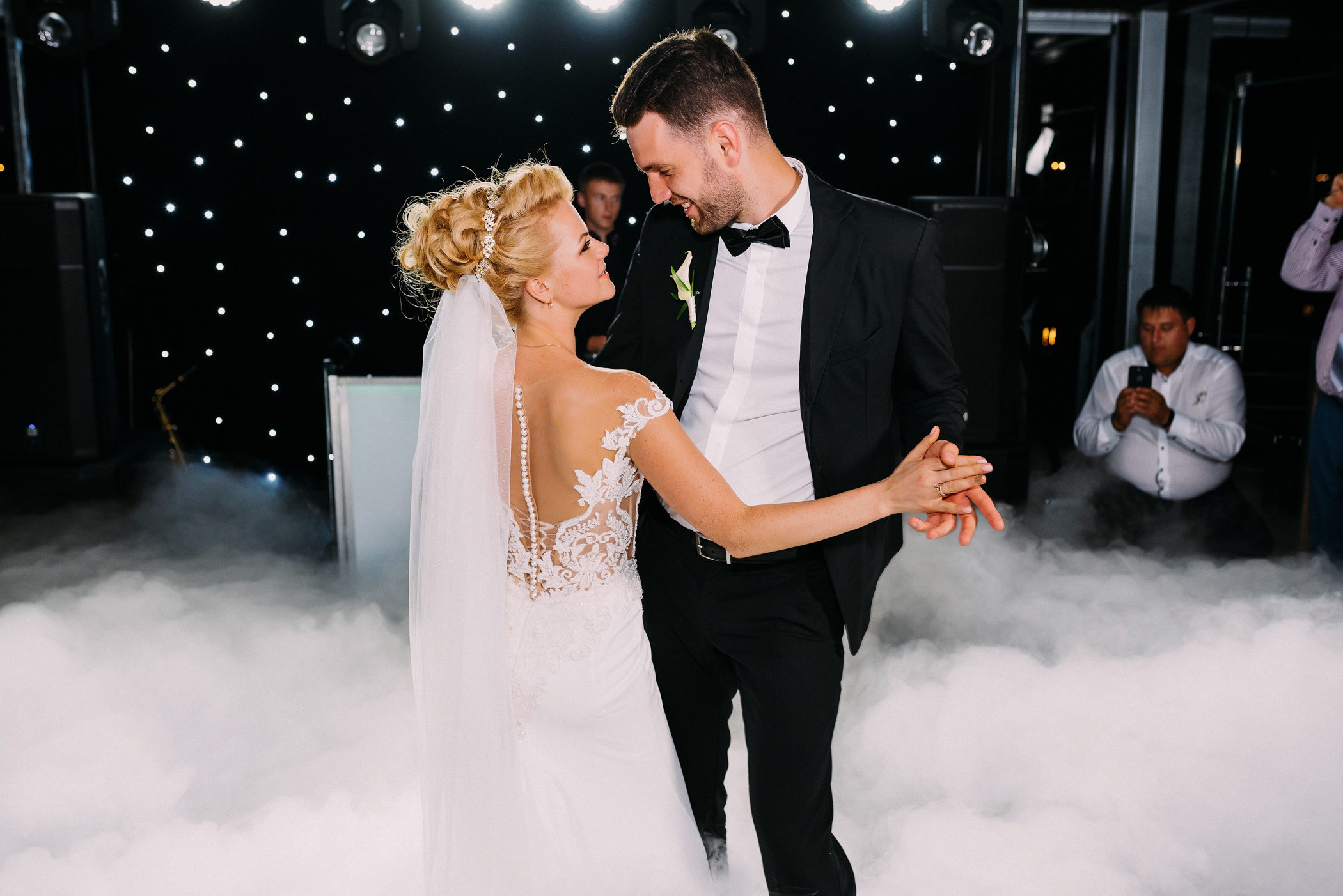 Весілля вишуканої пари у Львові. Весільний фотограф | Рівне | Львів | Ваш фотограф на весілля