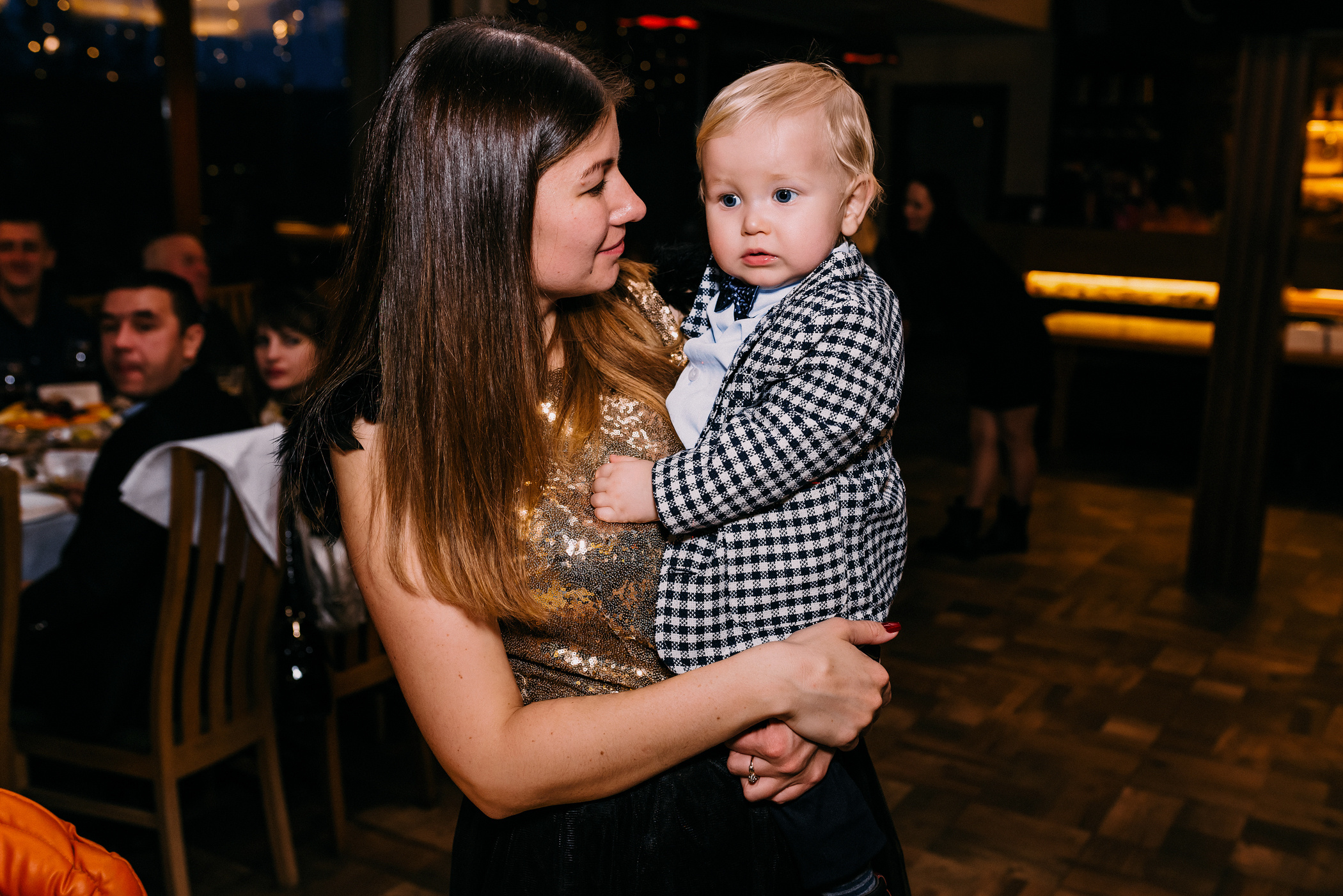 День Народження в ресторані. Весільний фотограф | Рівне | Львів | Ваш фотограф на весілля