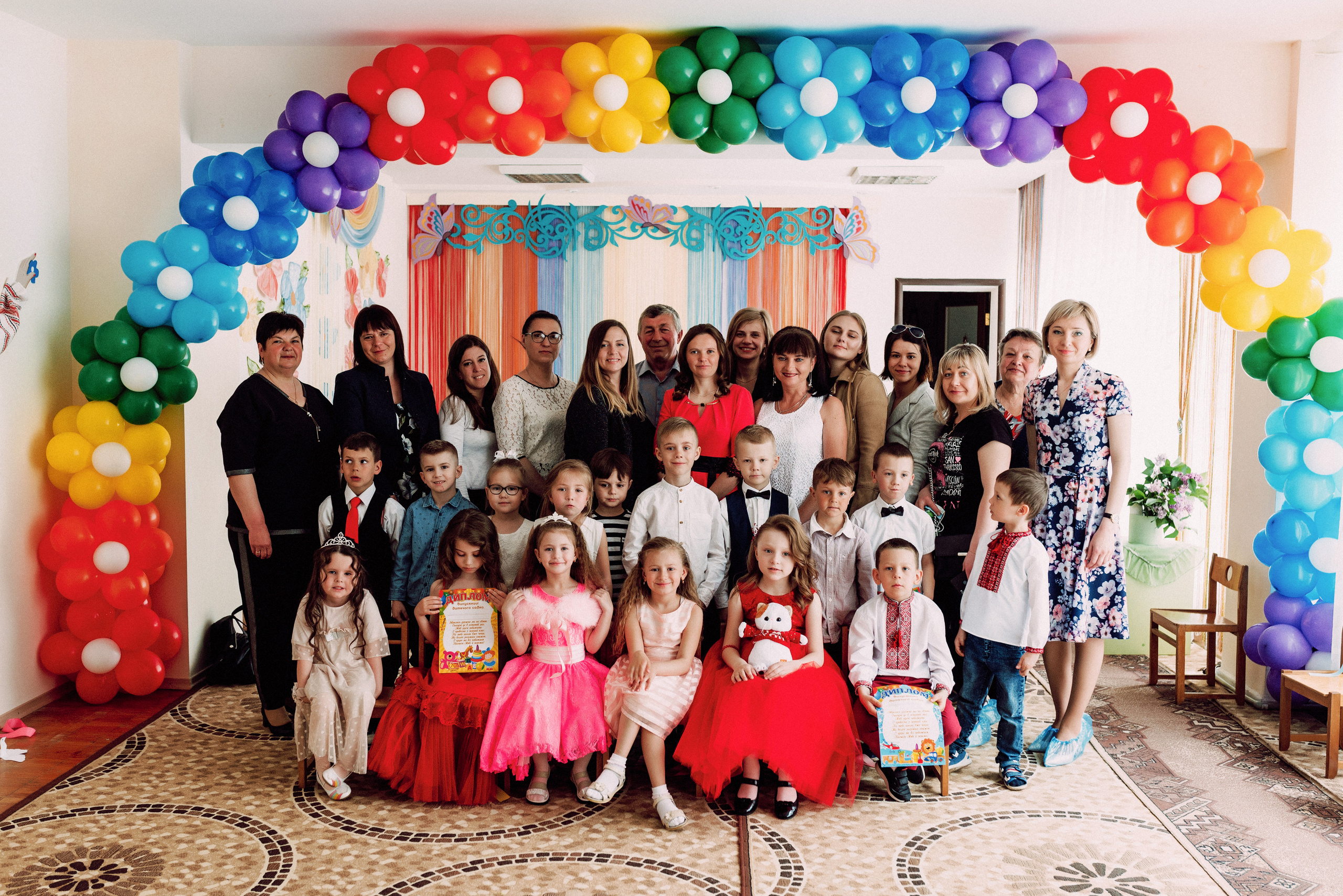 Ранок в садочку. Весільний фотограф | Рівне | Львів | Ваш фотограф на весілля