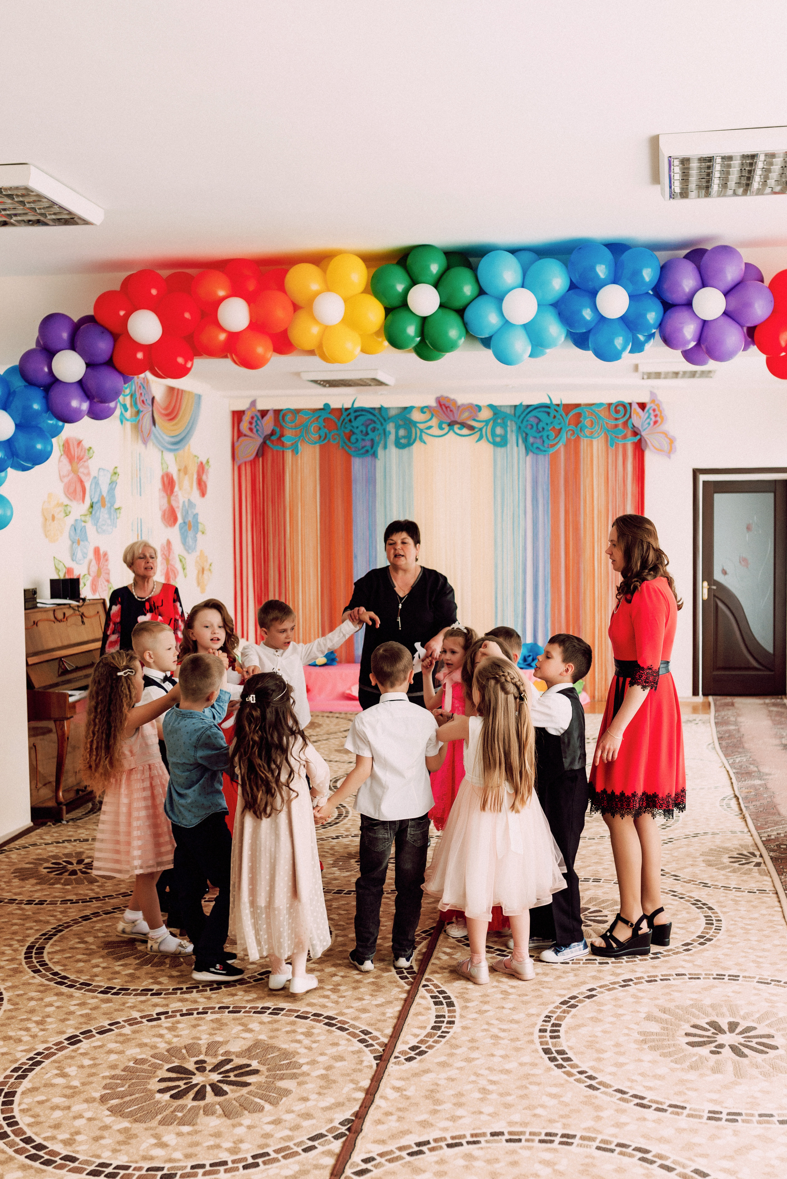 Ранок в садочку. Весільний фотограф | Рівне | Львів | Ваш фотограф на весілля