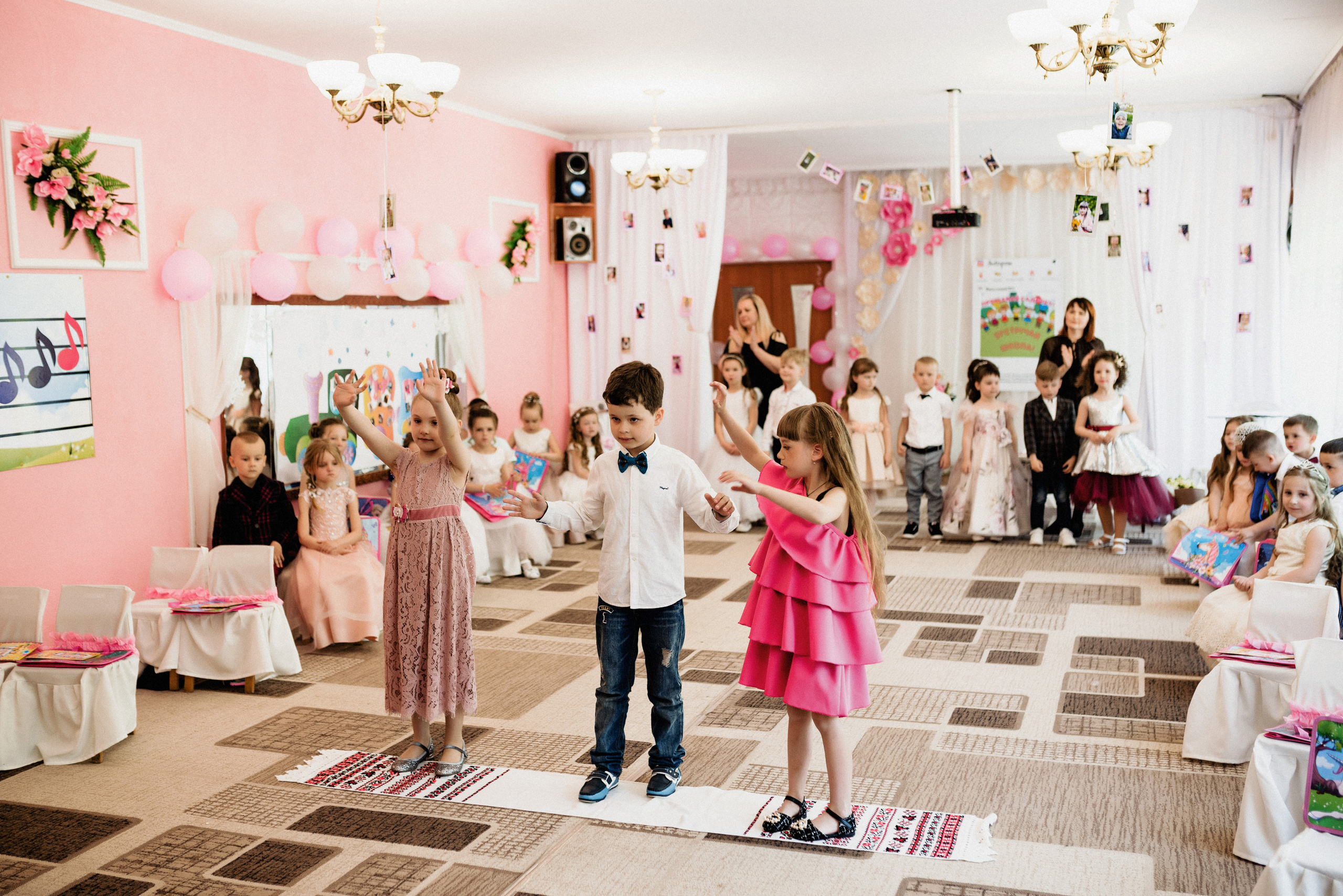 Випускний в садочку. Весільний фотограф | Рівне | Львів | Ваш фотограф на весілля