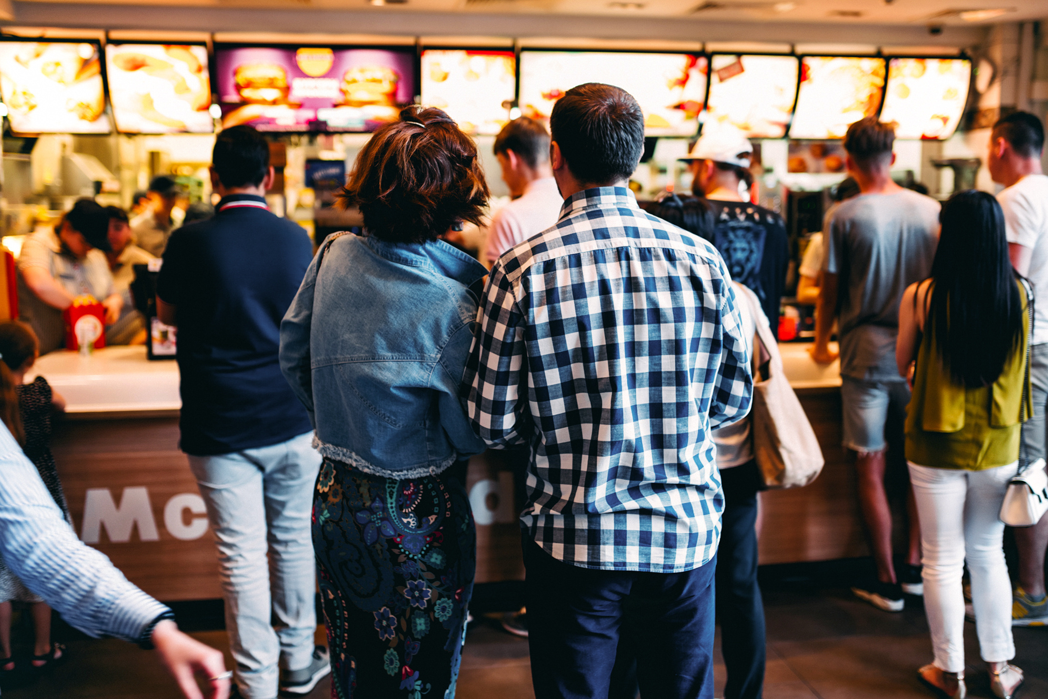 Яскрава прогулянка Львовом. Весільний фотограф | Рівне | Львів | Ваш фотограф на весілля