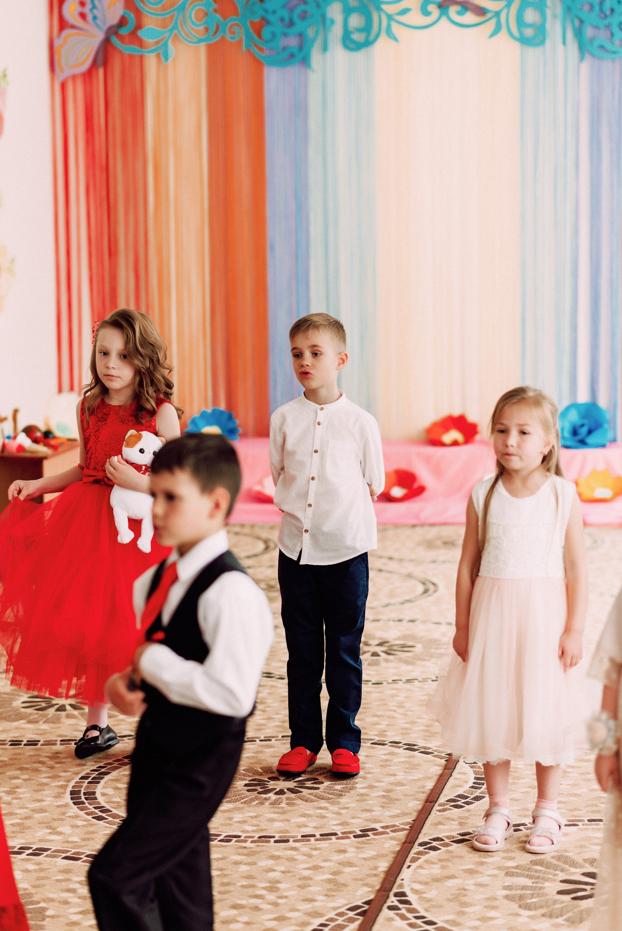 Ранок в садочку. Весільний фотограф | Рівне | Львів | Ваш фотограф на весілля