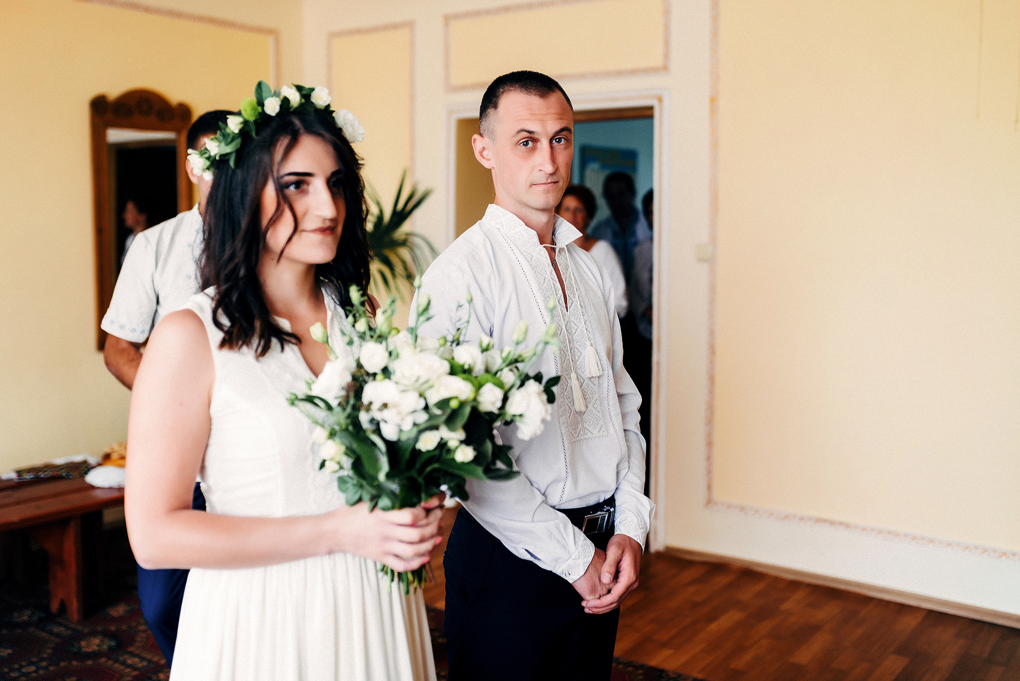 Реєстрація шлюбу в українському стилі. Весільний фотограф | Рівне | Львів | Ваш фотограф на весілля