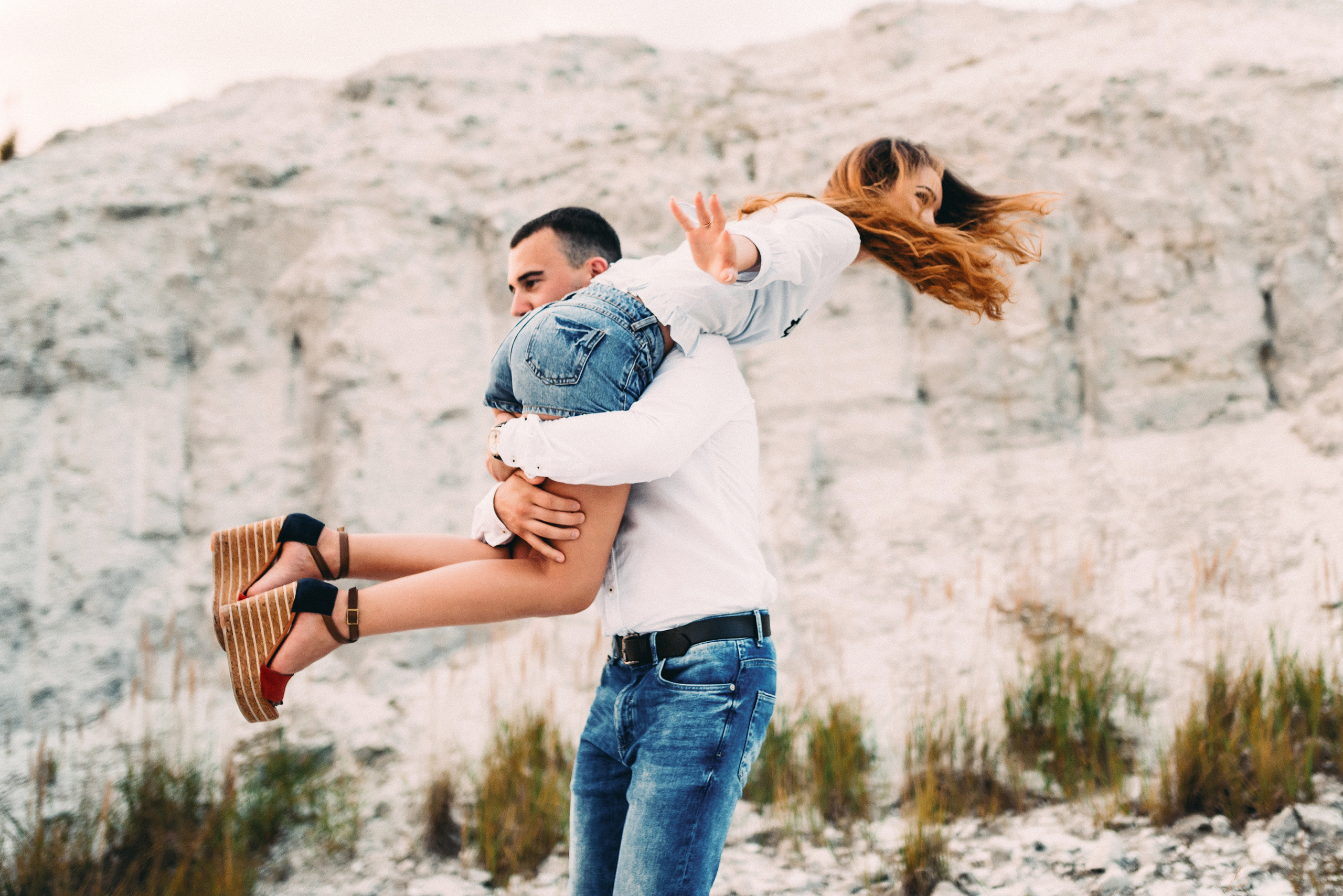 Прогулянка «білими горами» з класною парою. Весільний фотограф | Рівне | Львів | Ваш фотограф на весілля