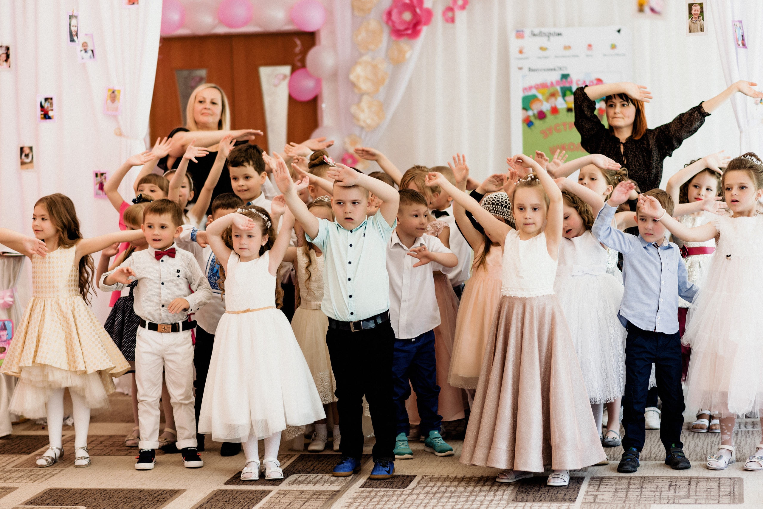 Випускний в садочку. Весільний фотограф | Рівне | Львів | Ваш фотограф на весілля