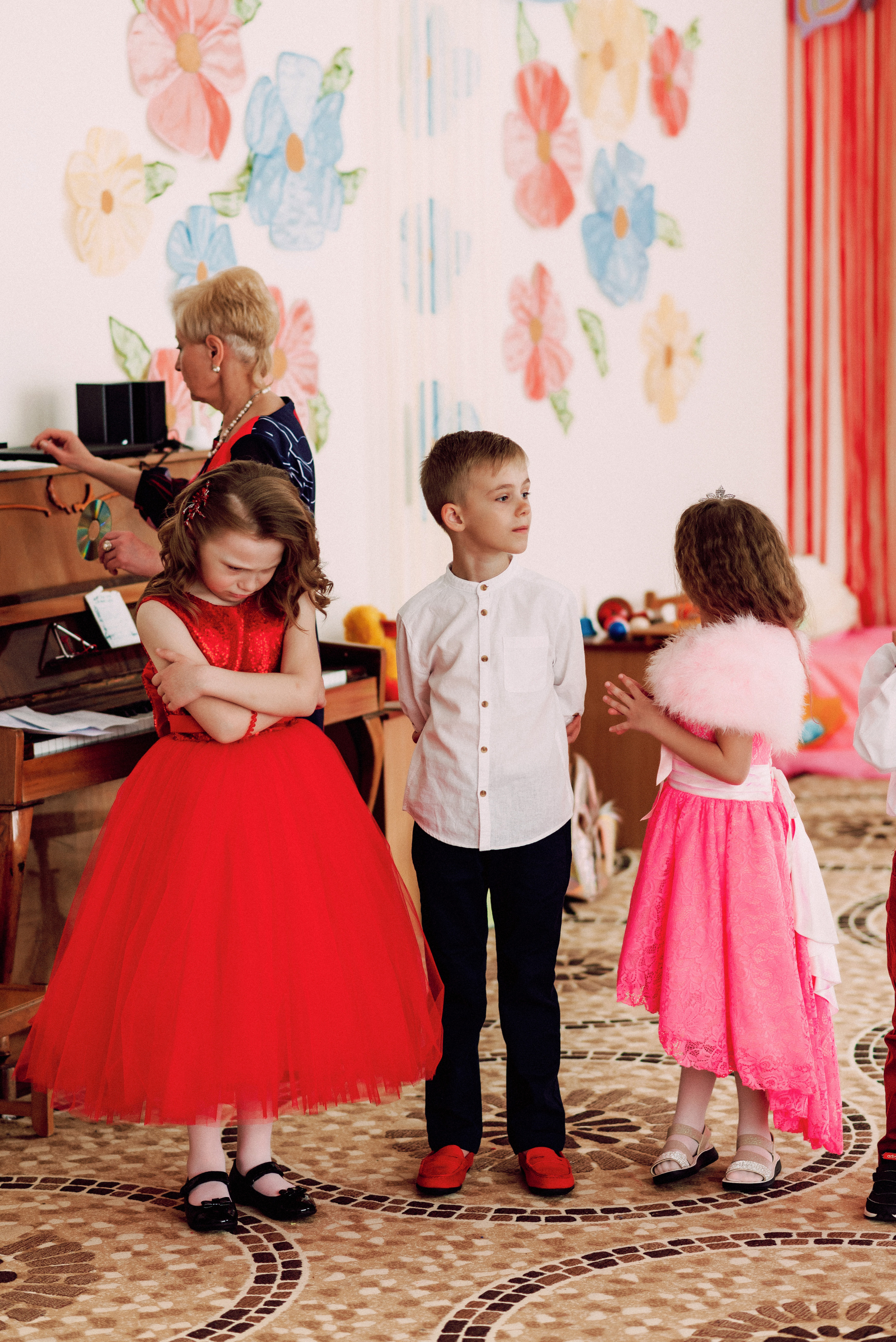 Ранок в садочку. Весільний фотограф | Рівне | Львів | Ваш фотограф на весілля