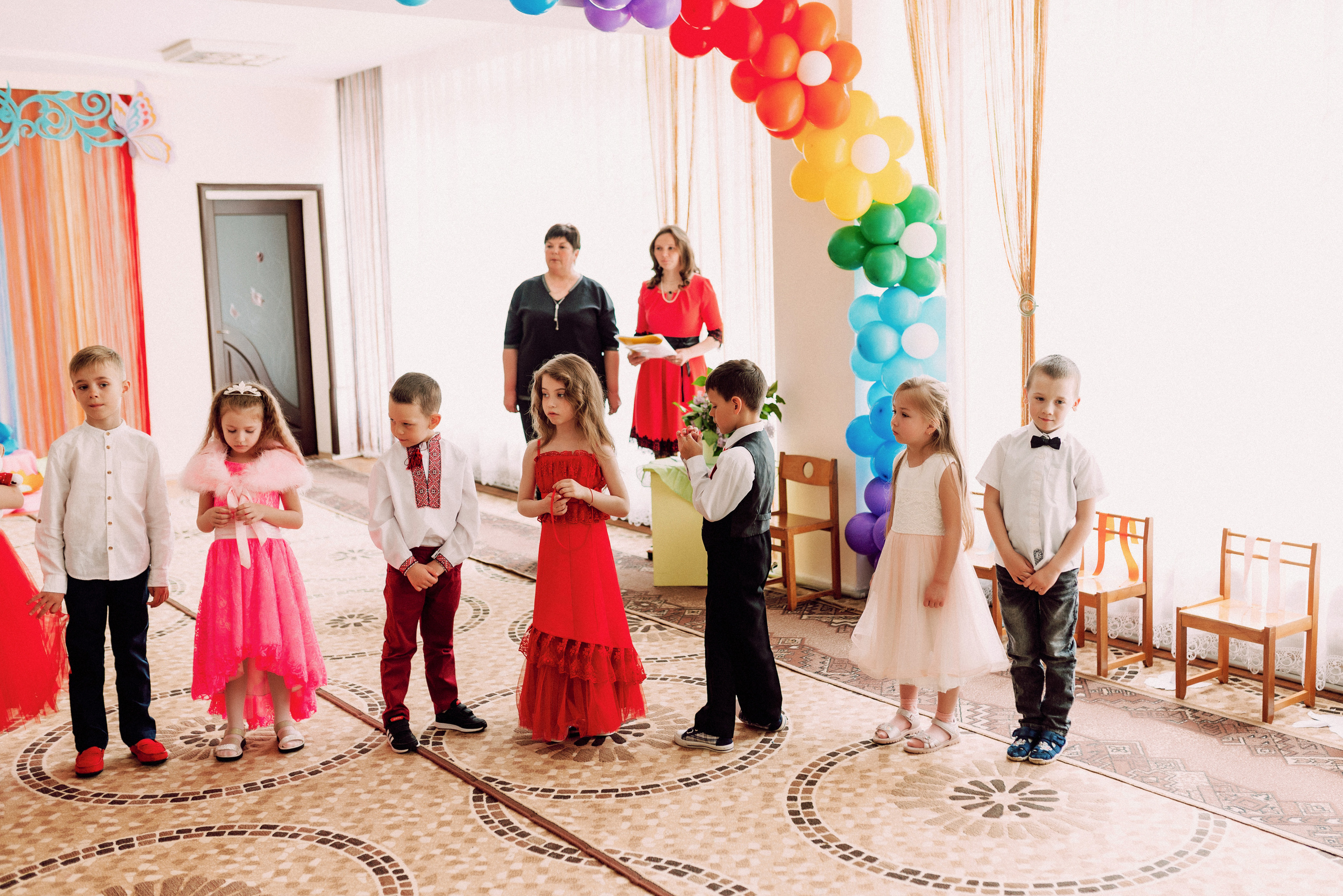 Ранок в садочку. Весільний фотограф | Рівне | Львів | Ваш фотограф на весілля