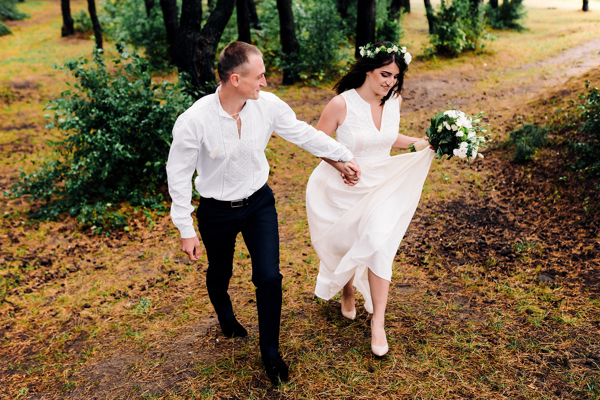 Реєстрація шлюбу в українському стилі. Весільний фотограф | Рівне | Львів | Ваш фотограф на весілля