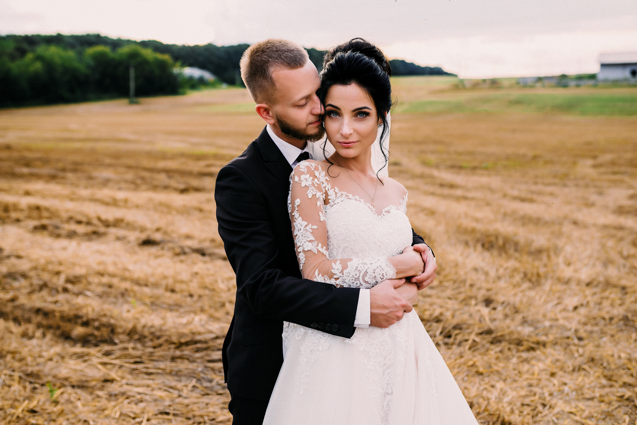 Весільна фотозйомка гарної пари в Рівному. Весільний фотограф | Рівне | Львів | Ваш фотограф на весілля