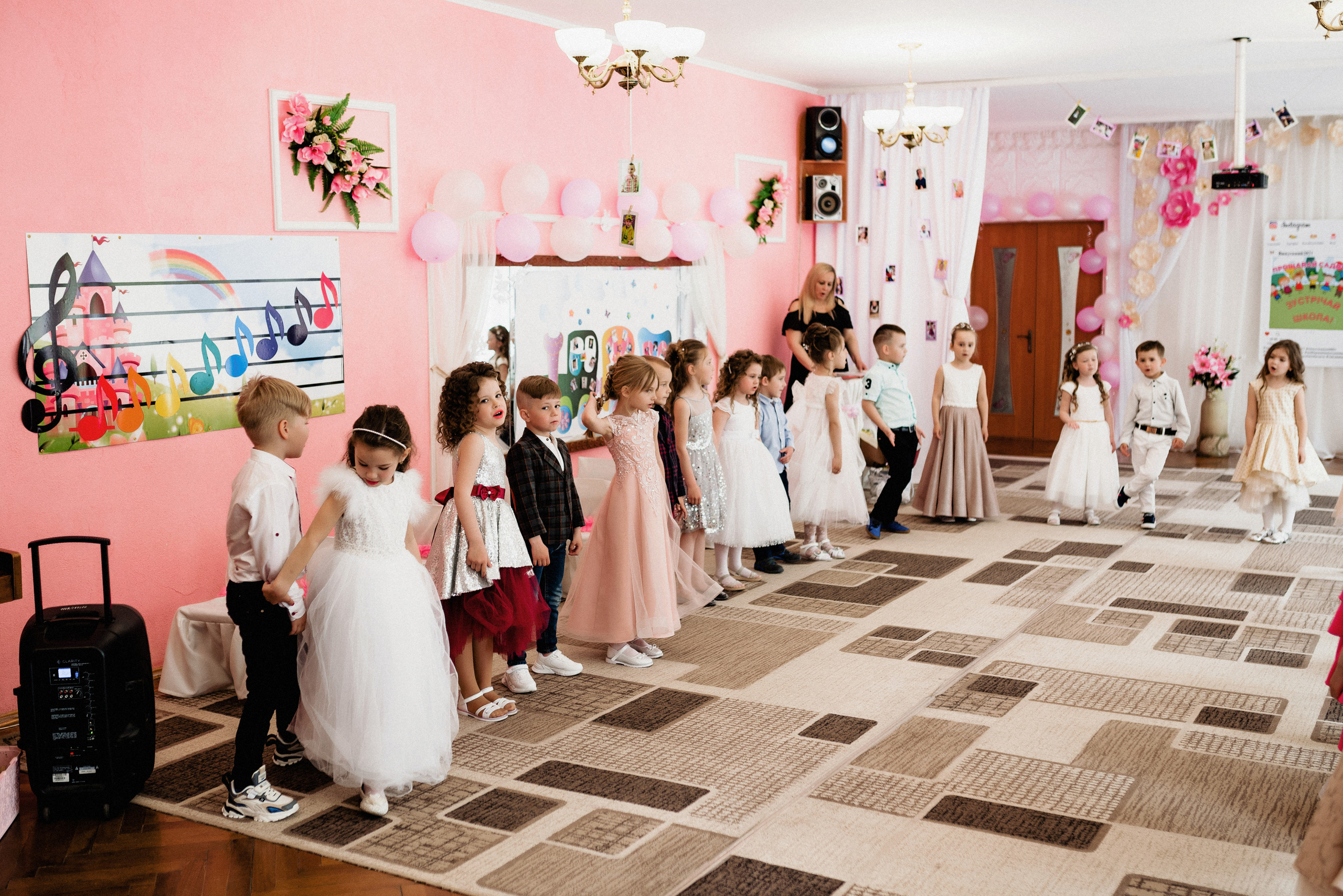 Випускний в садочку. Весільний фотограф | Рівне | Львів | Ваш фотограф на весілля